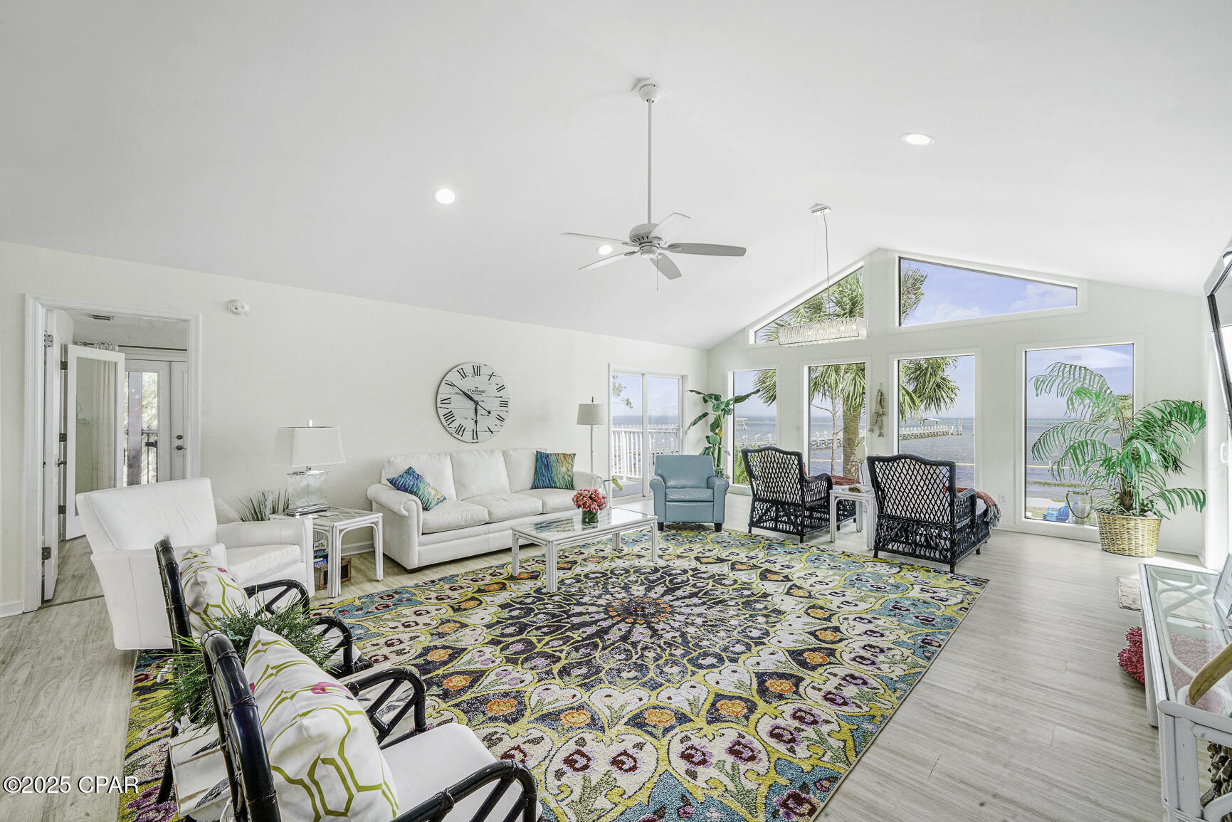 Cape Breezes - Residential