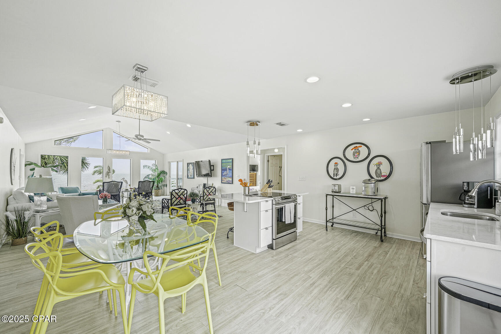 Cape Breezes - Residential