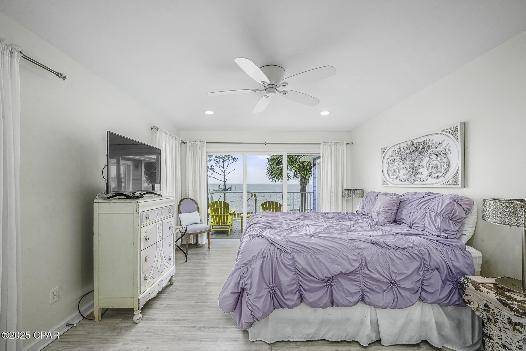 Cape Breezes - Residential