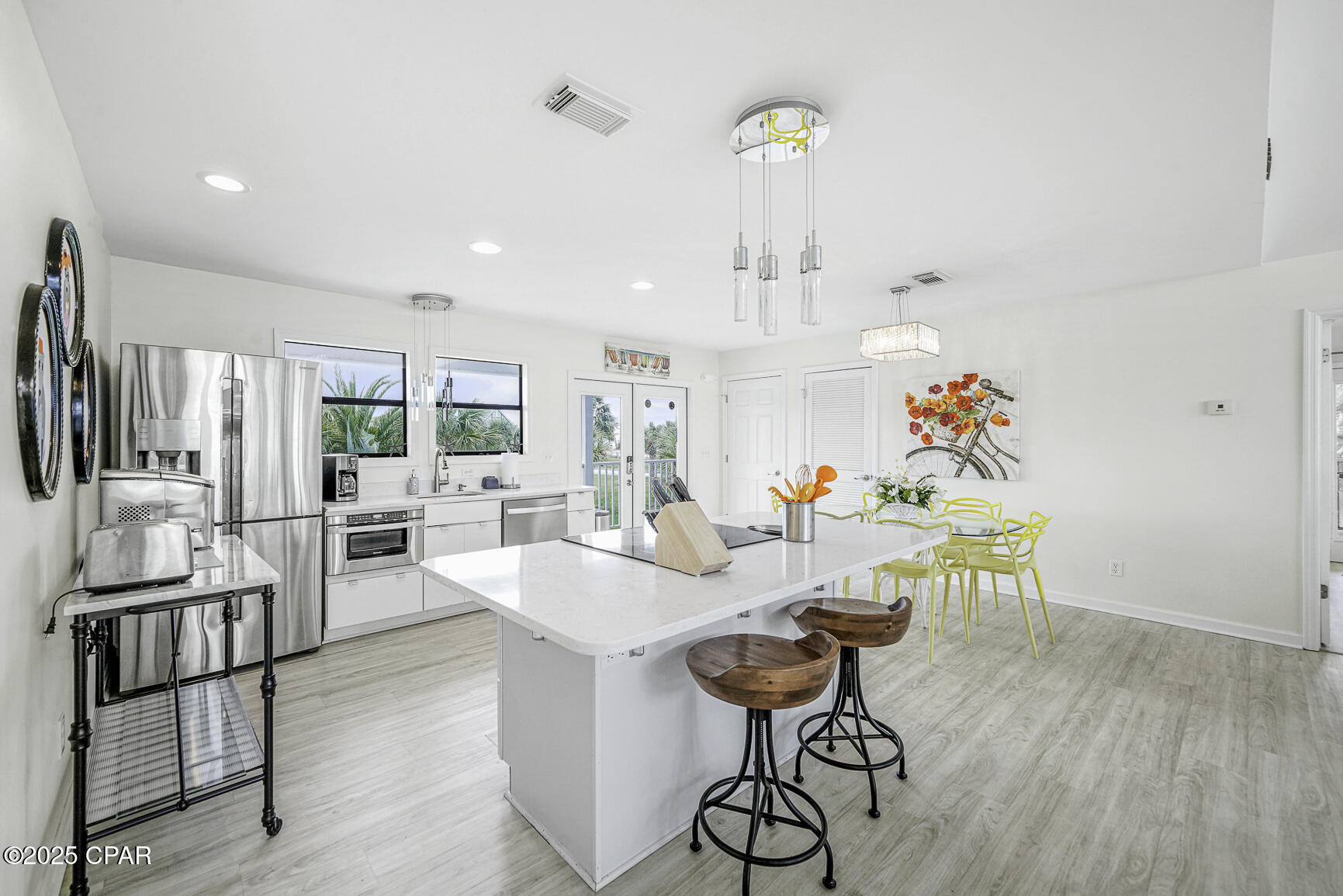 Cape Breezes - Residential