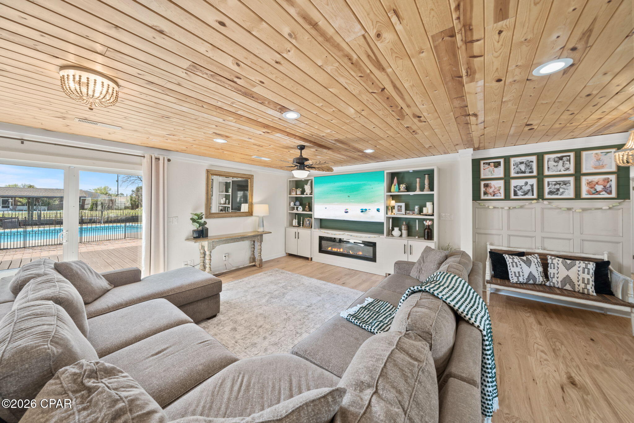 Baywood Shores Estates - Residential