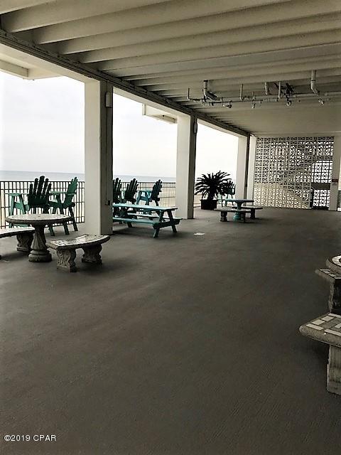 Fontainebleau Terrace - Residential