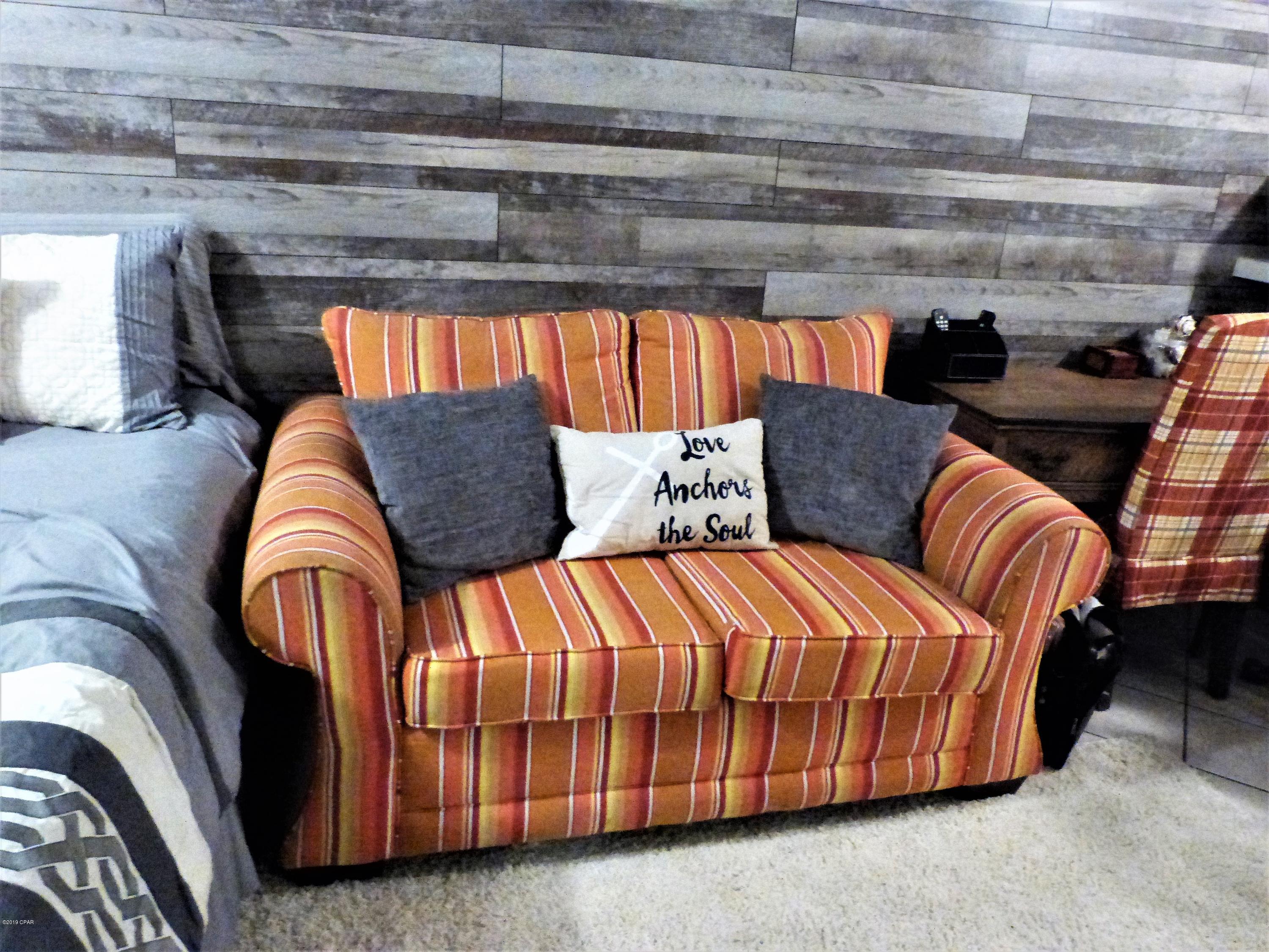 Fontainebleau Terrace - Residential