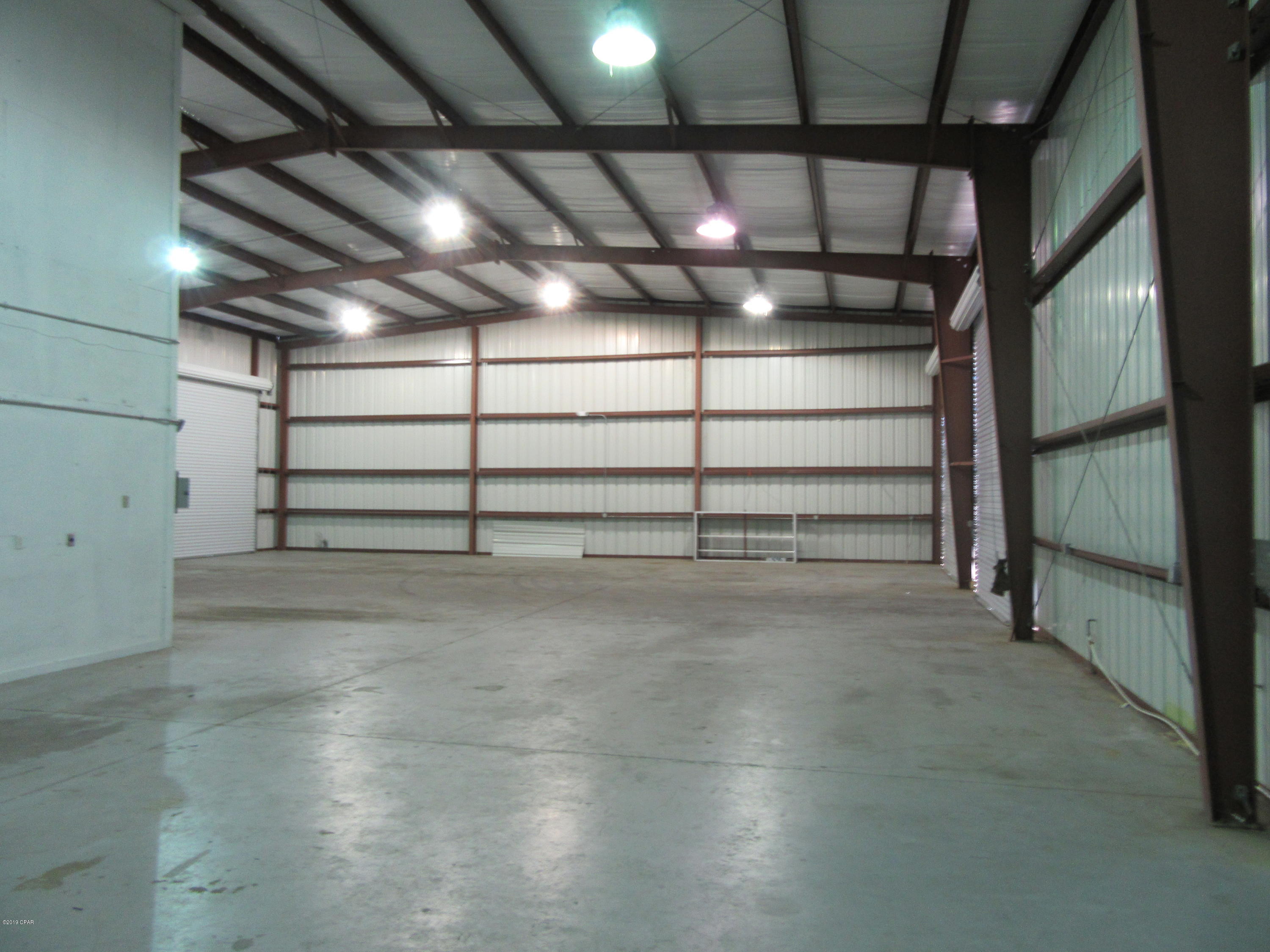 Derby Woods - Commercial Lease