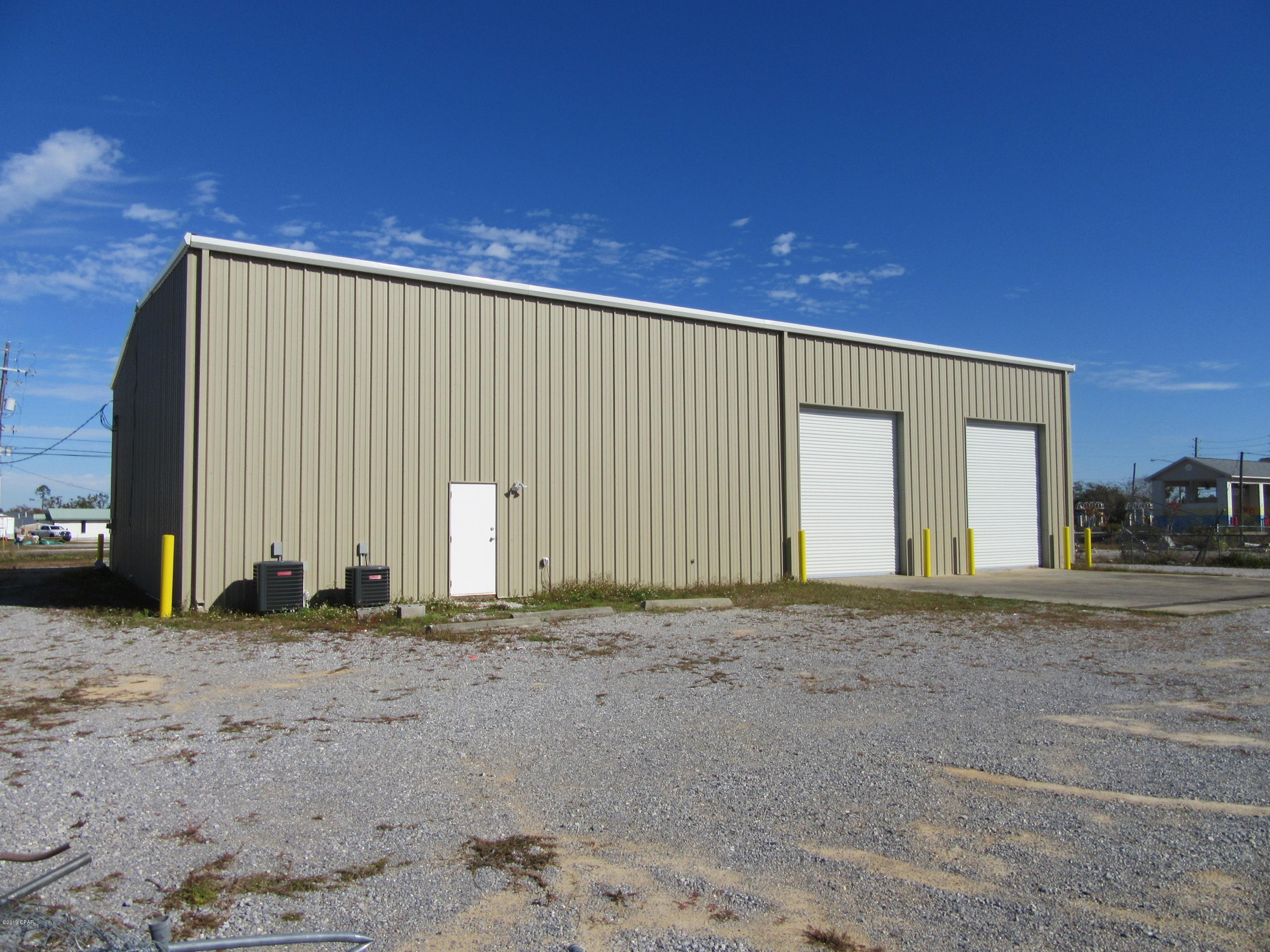 Derby Woods - Commercial Lease