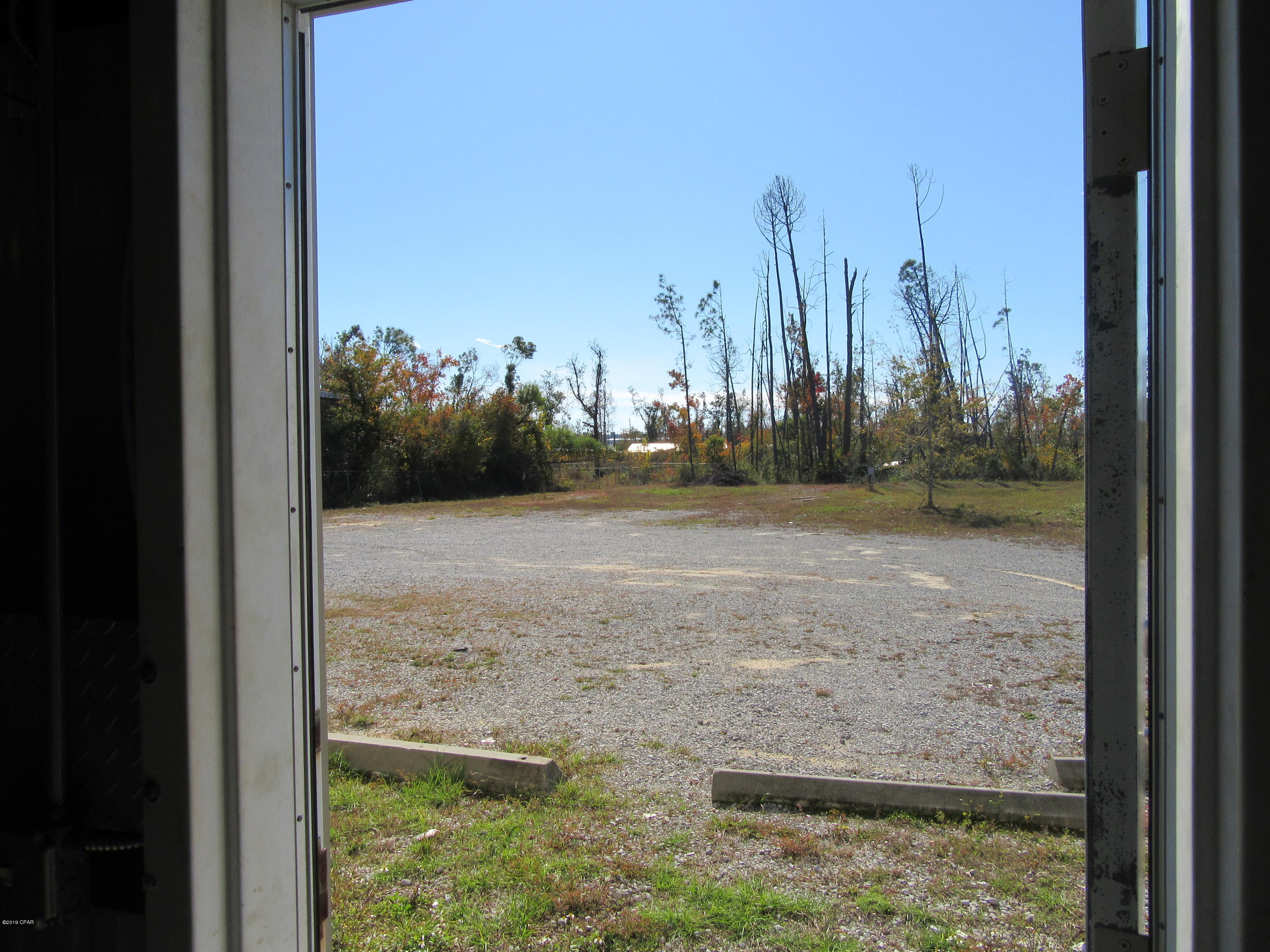 Derby Woods - Commercial Lease