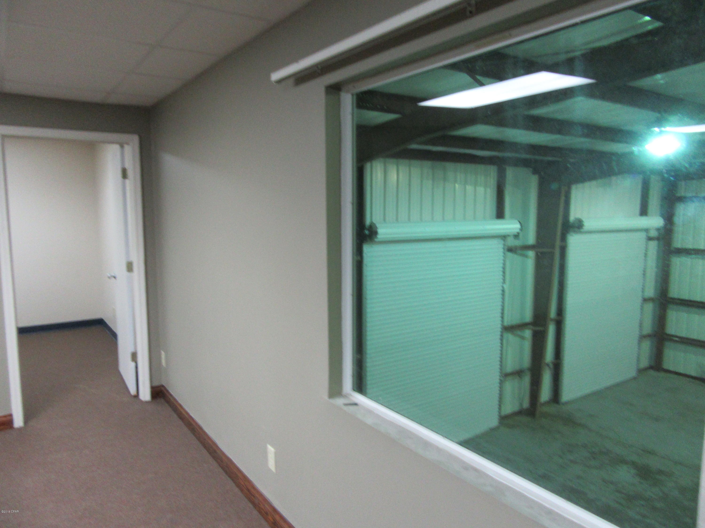 Derby Woods - Commercial Lease