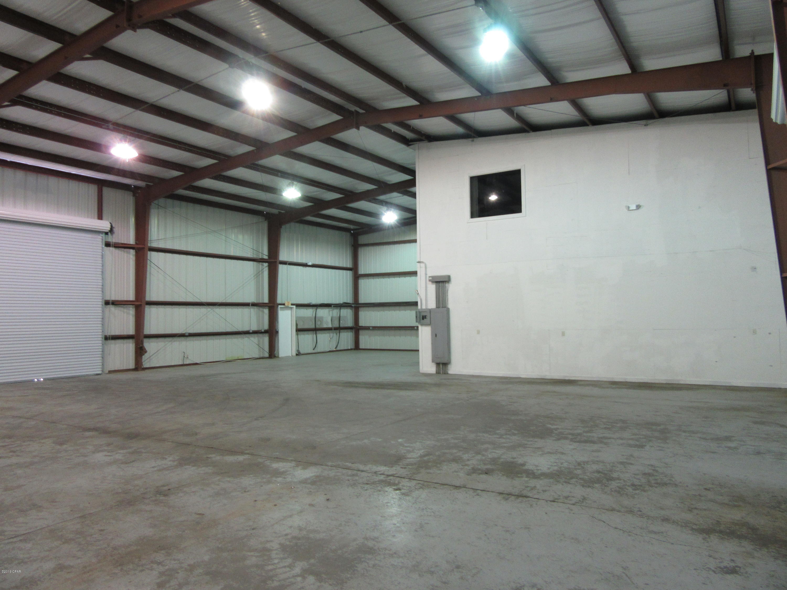 Derby Woods - Commercial Lease