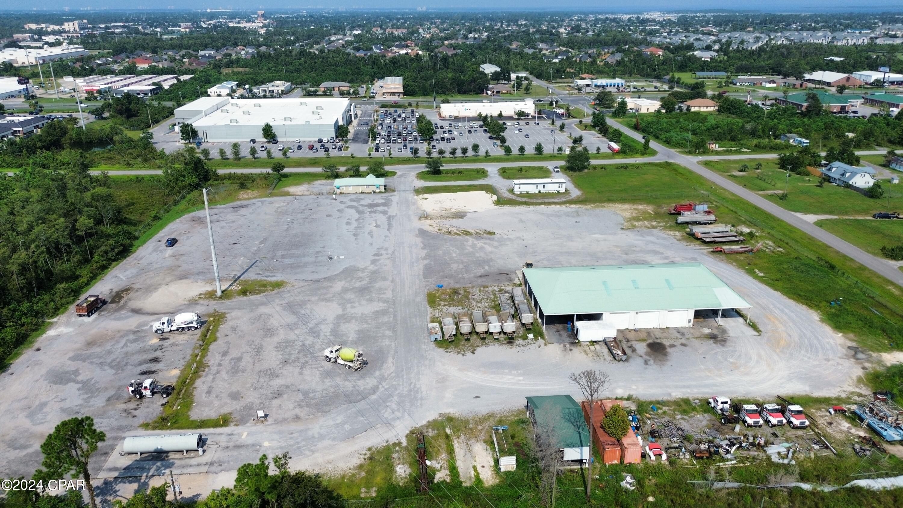 No Named Subdivision - Commercial Lease