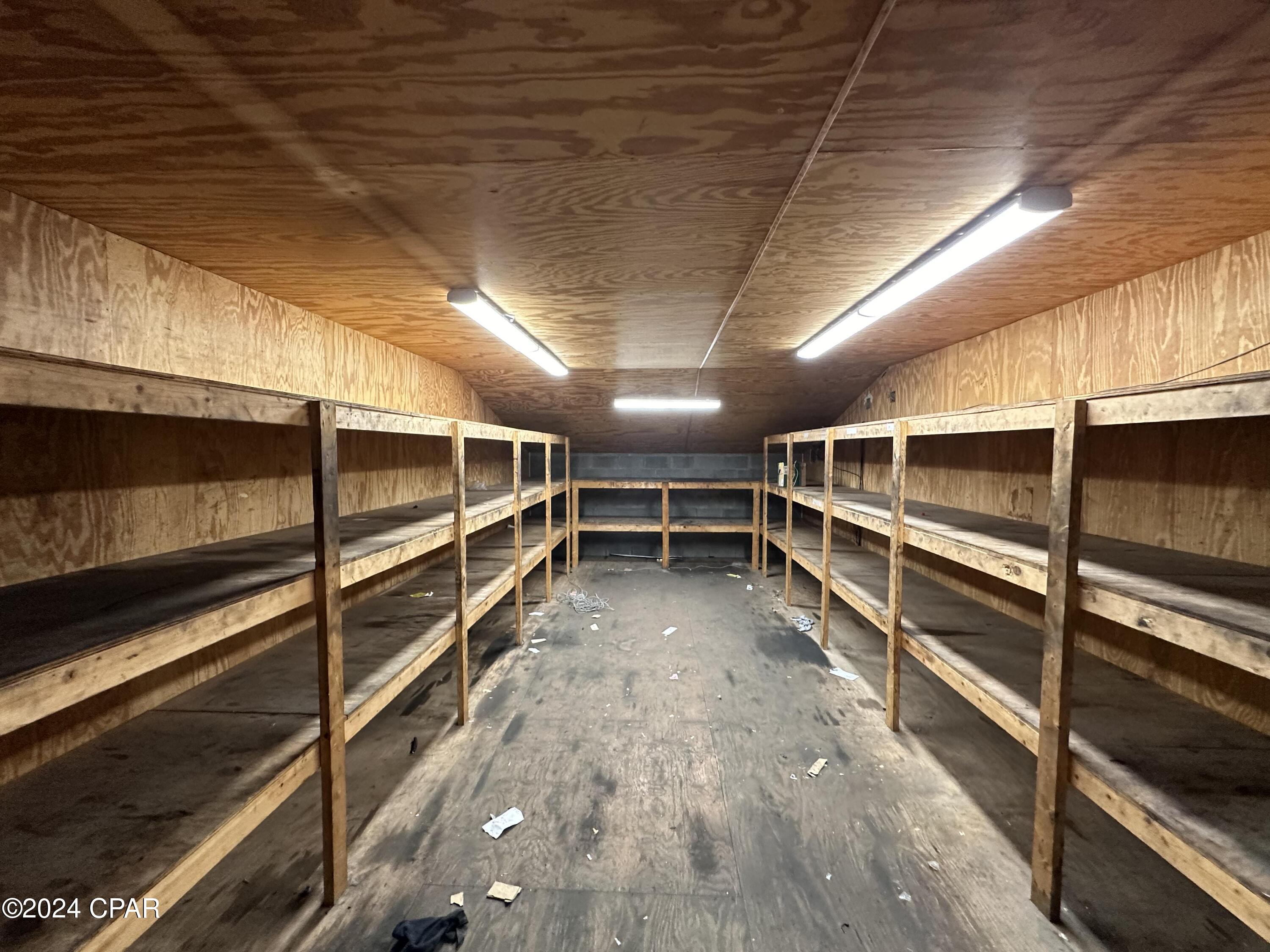 No Named Subdivision - Commercial Lease