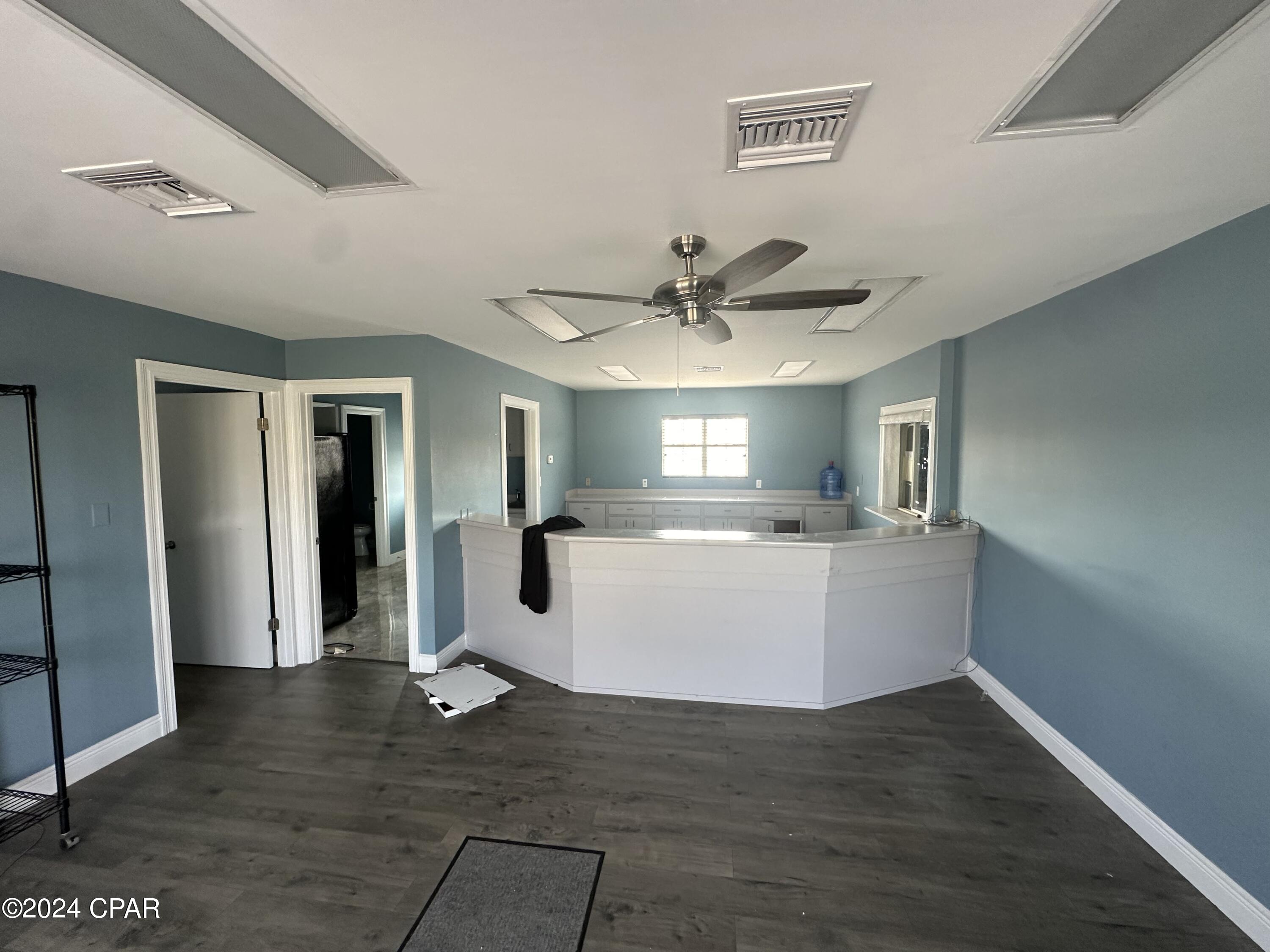 No Named Subdivision - Commercial Lease