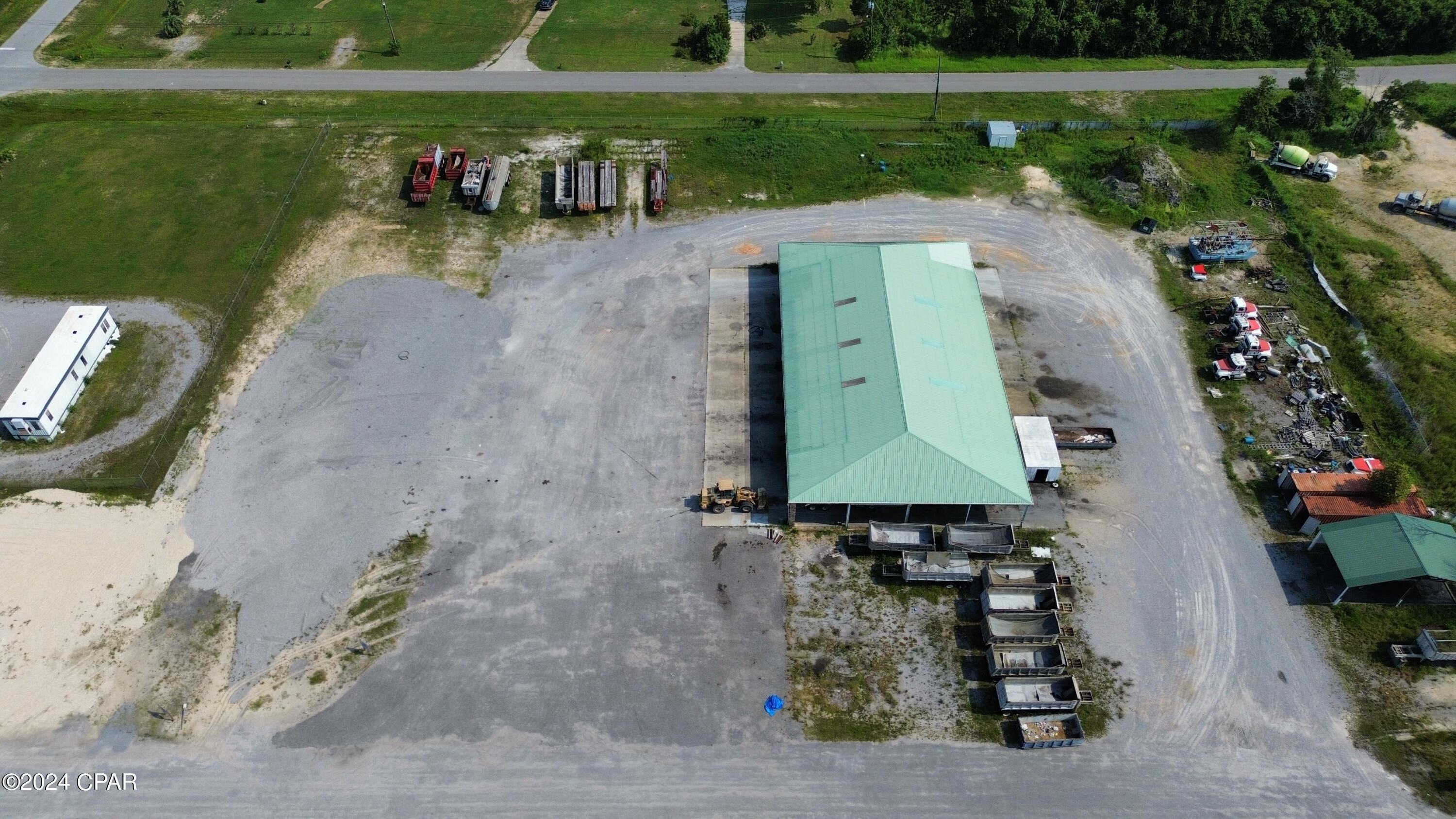 No Named Subdivision - Commercial Lease