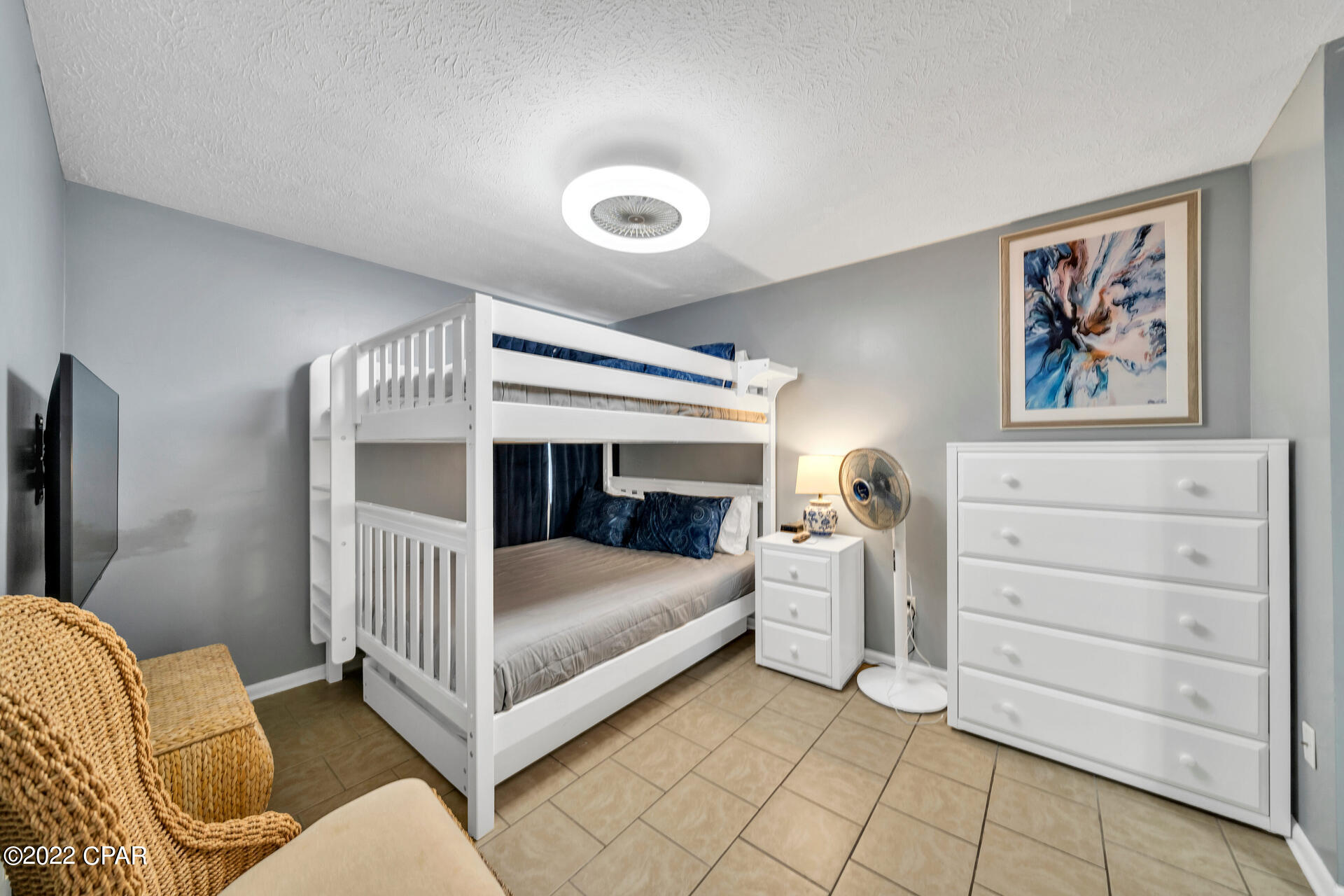 Lullwater Beach - Residential