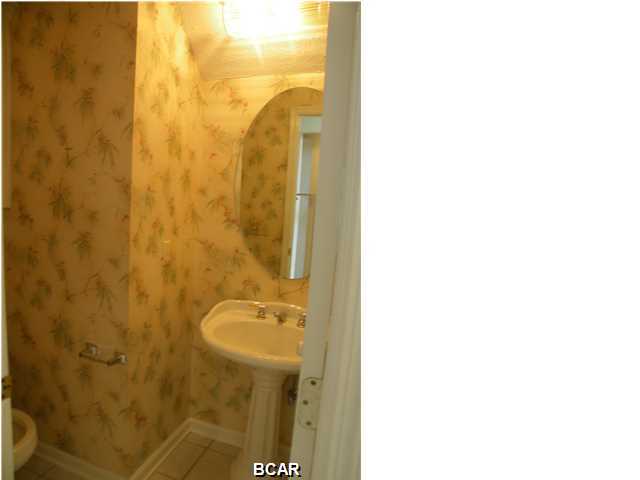 Leisure Shores - Residential Lease