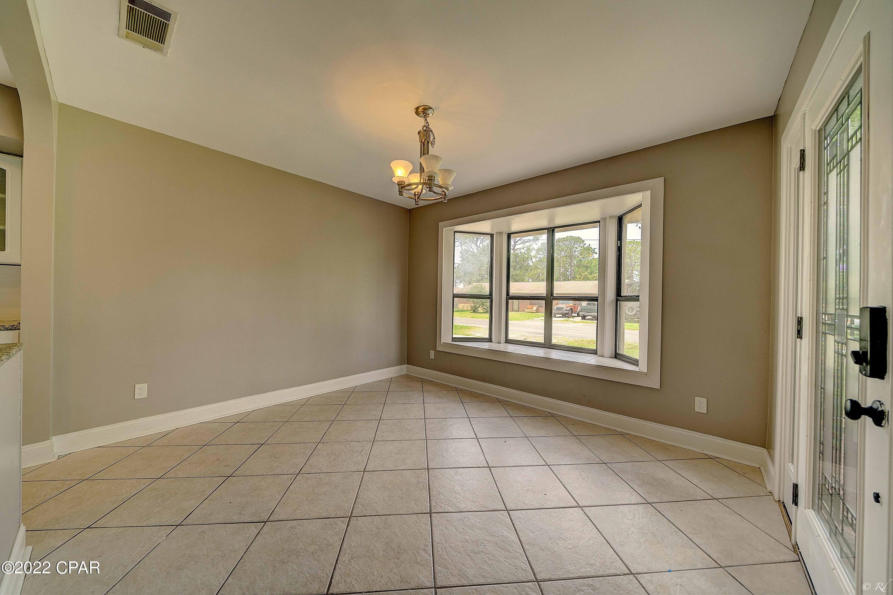 Grand Lagoon Banks - Residential