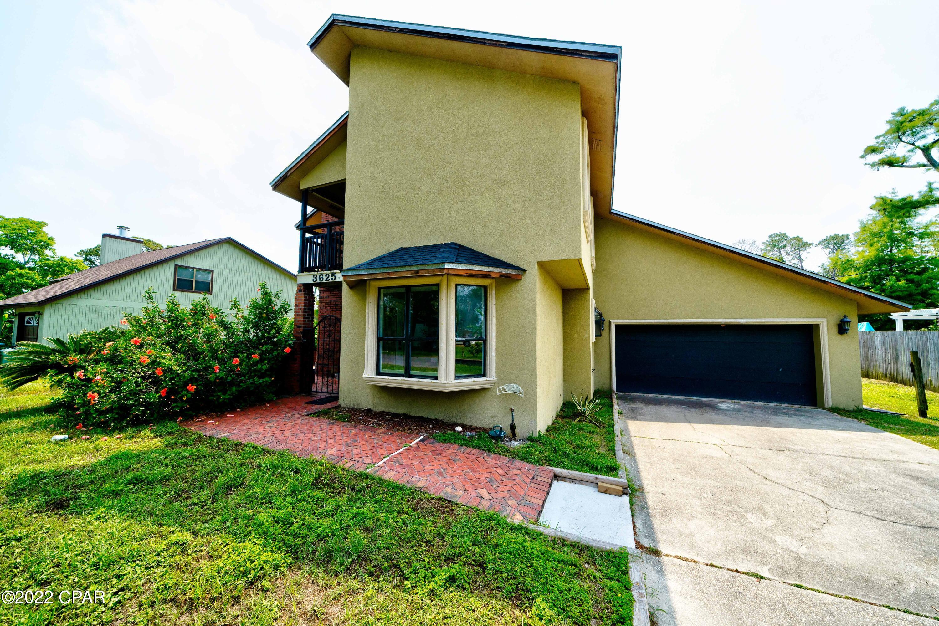 Grand Lagoon Banks - Residential