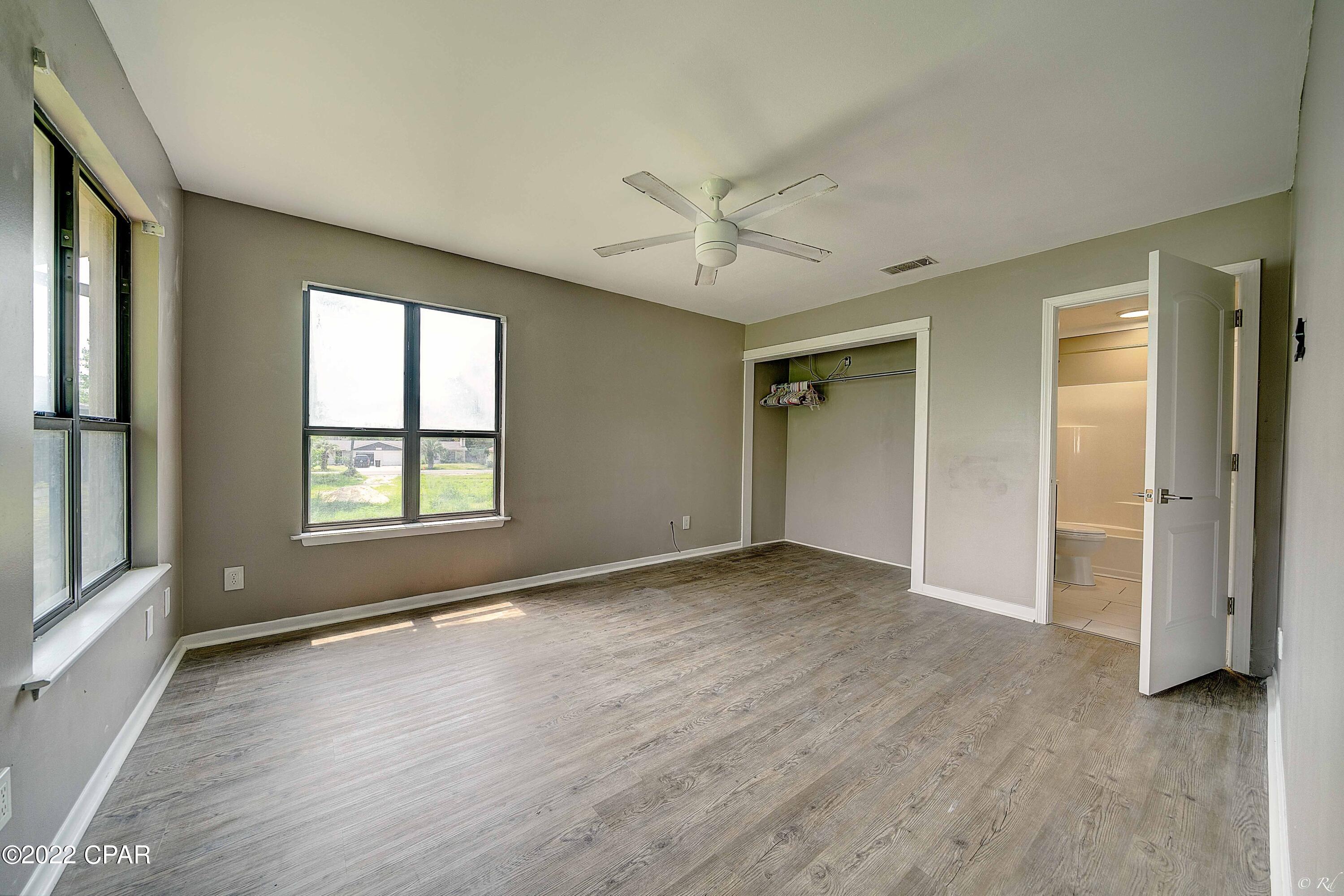 Grand Lagoon Banks - Residential