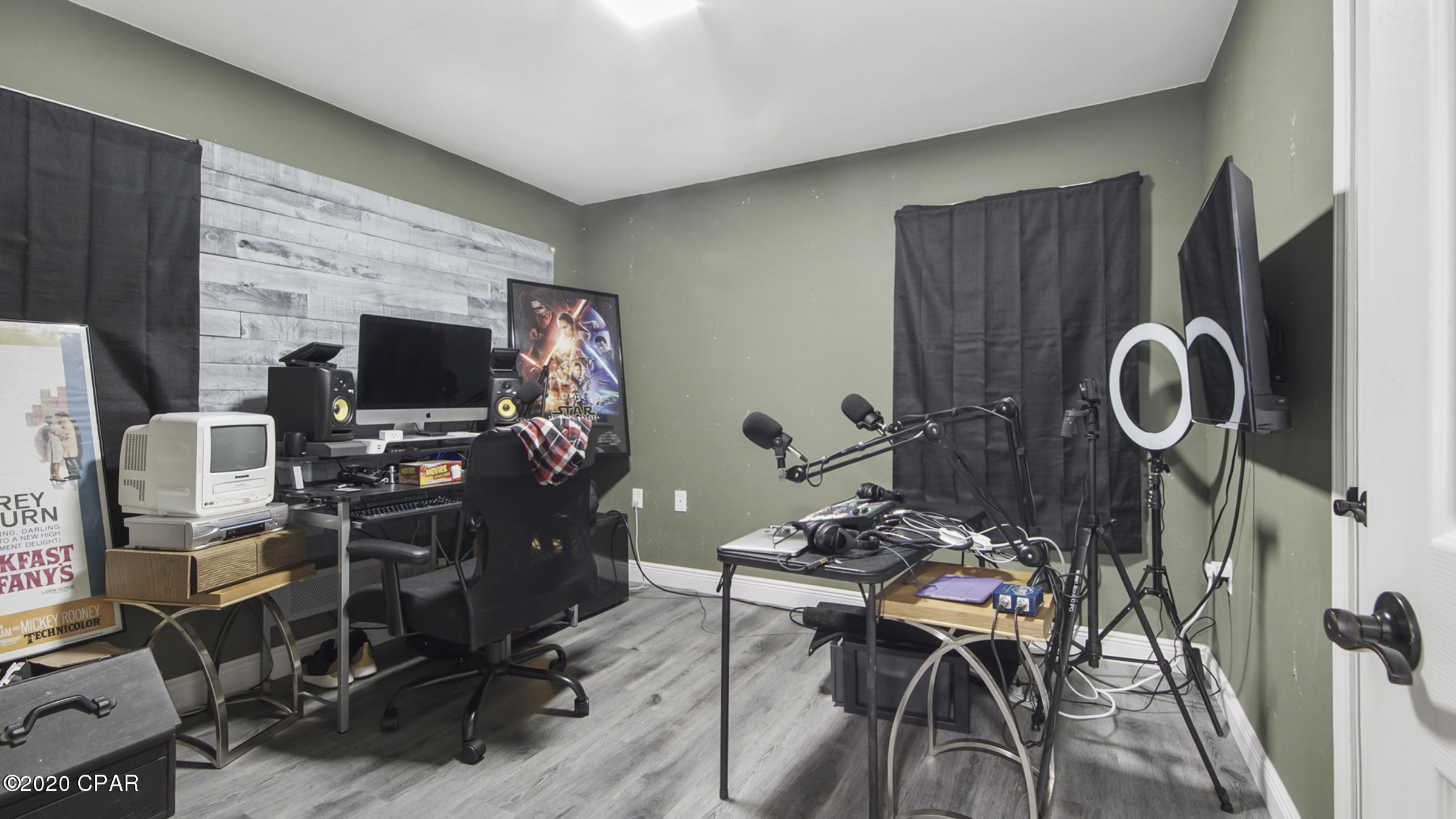 Hentz 1st Add Unit A - Residential