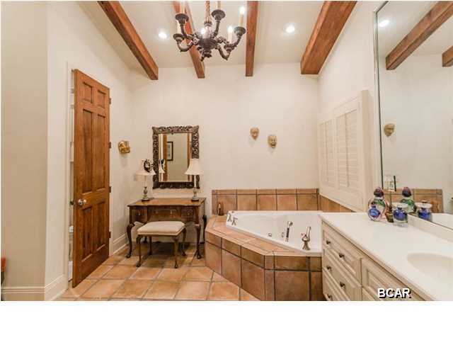 Biltmore Beach 1st Add - Residential