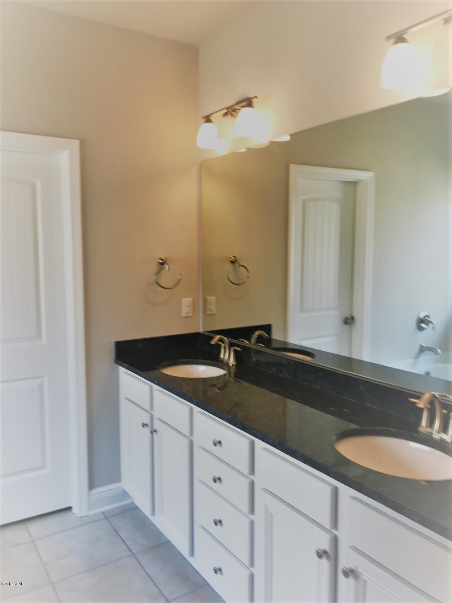 Village Of Mill Bayou/Shoreline Village Ph 1A - Residential