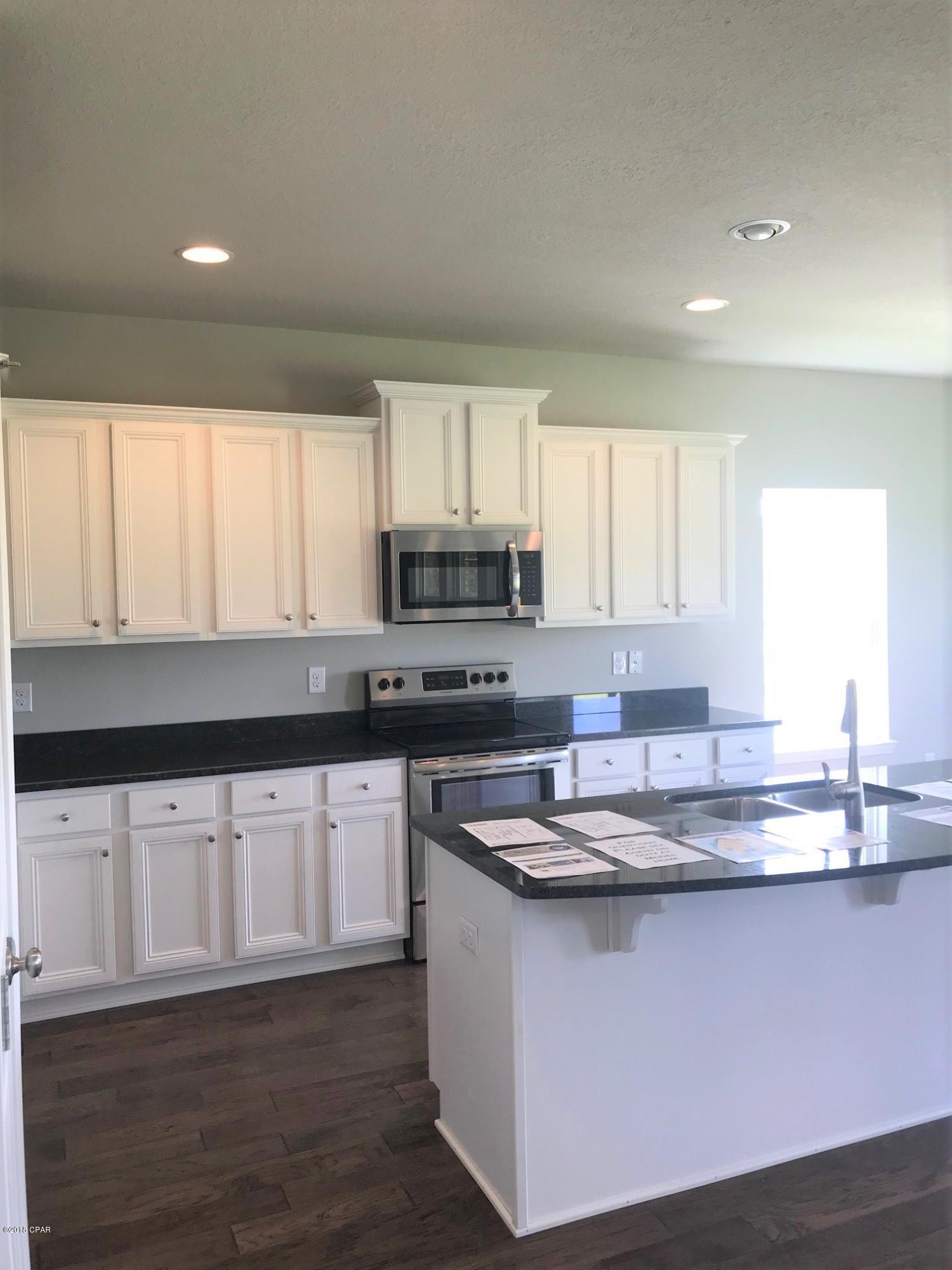 Village Of Mill Bayou/Shoreline Village Ph 1A - Residential