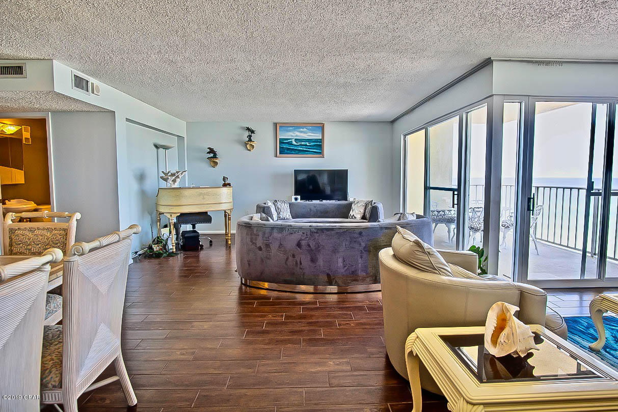 Regency Towers - Residential