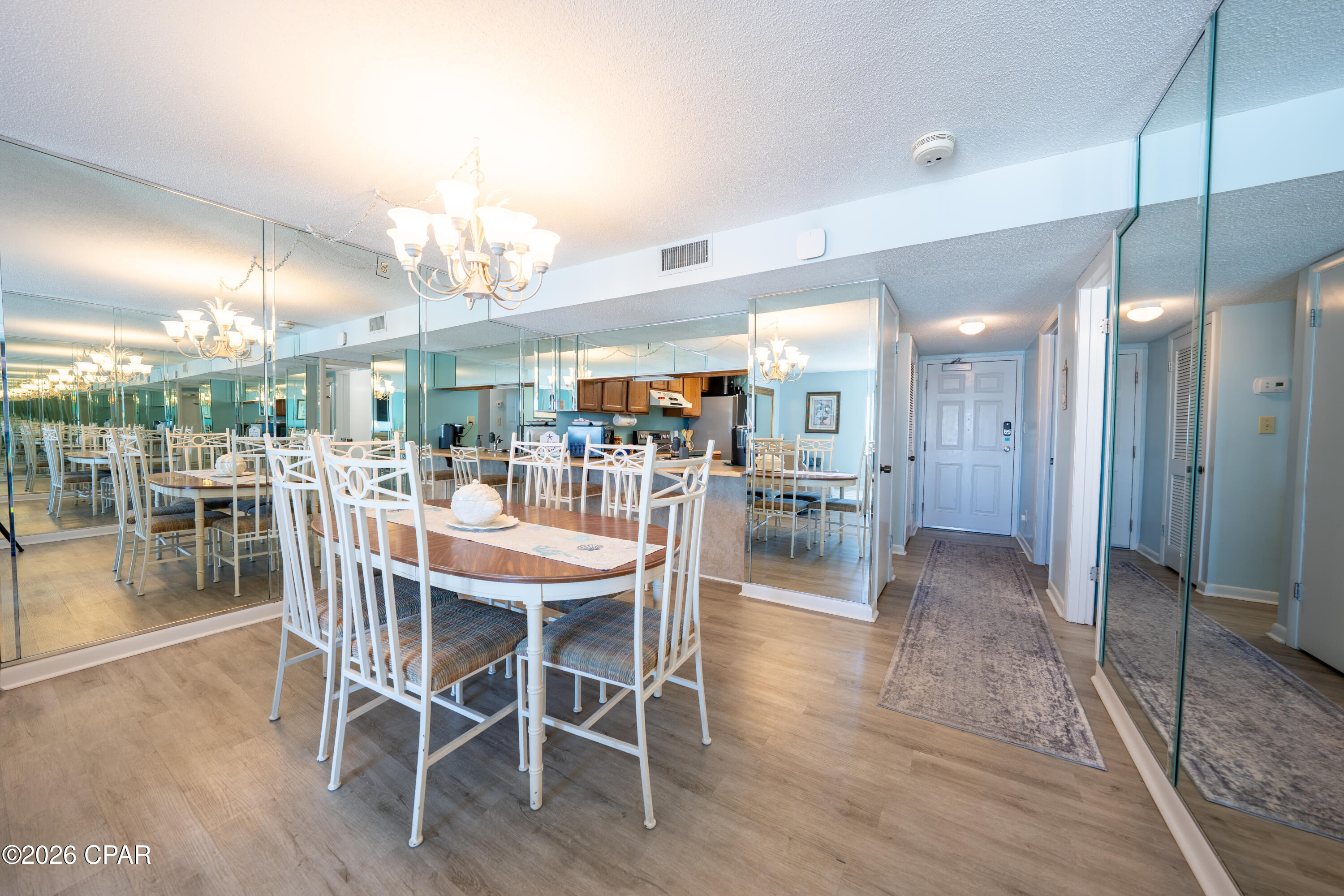 Moonspinner Apartments - Residential