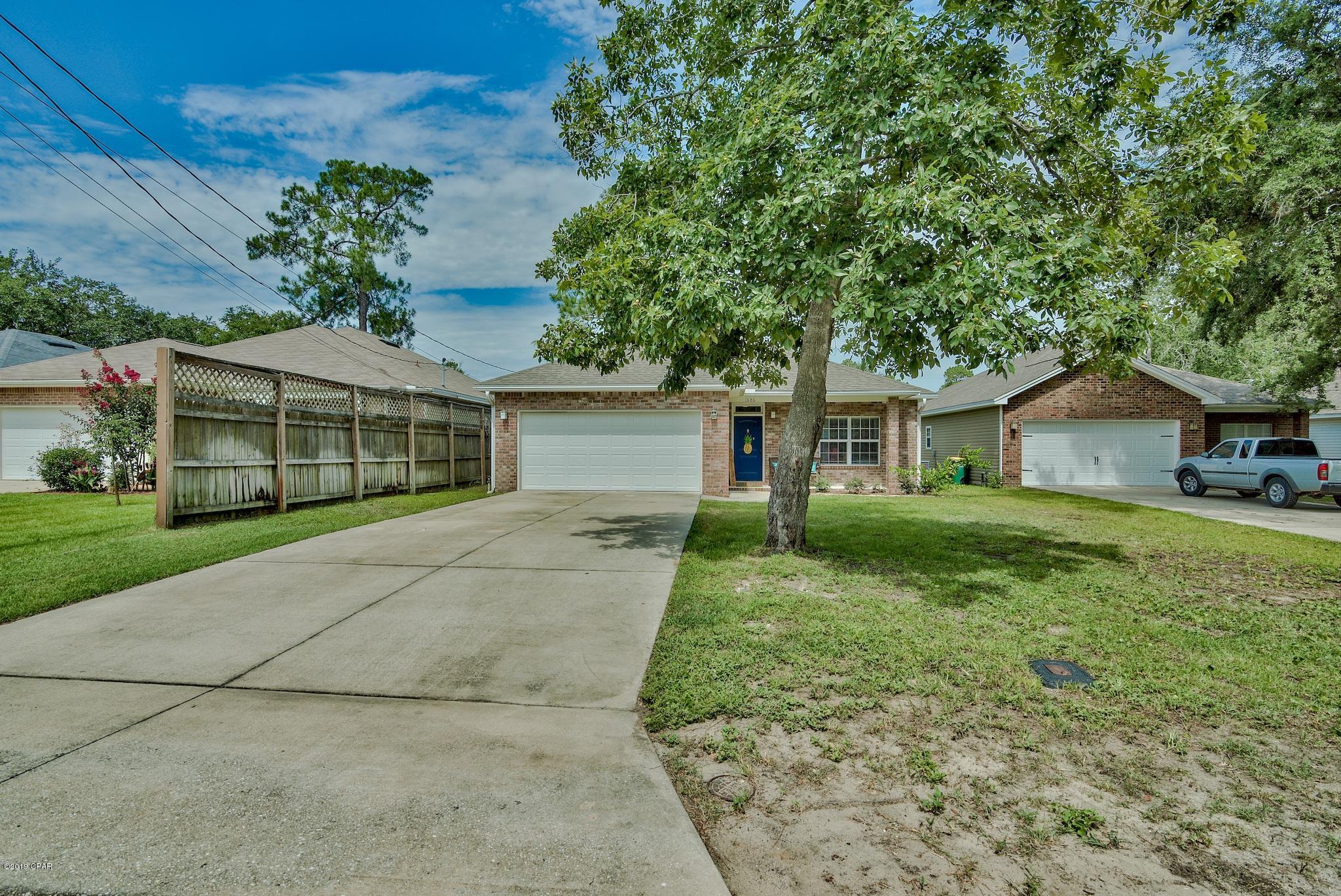 Valparaiso Pinecrest 6 - Residential