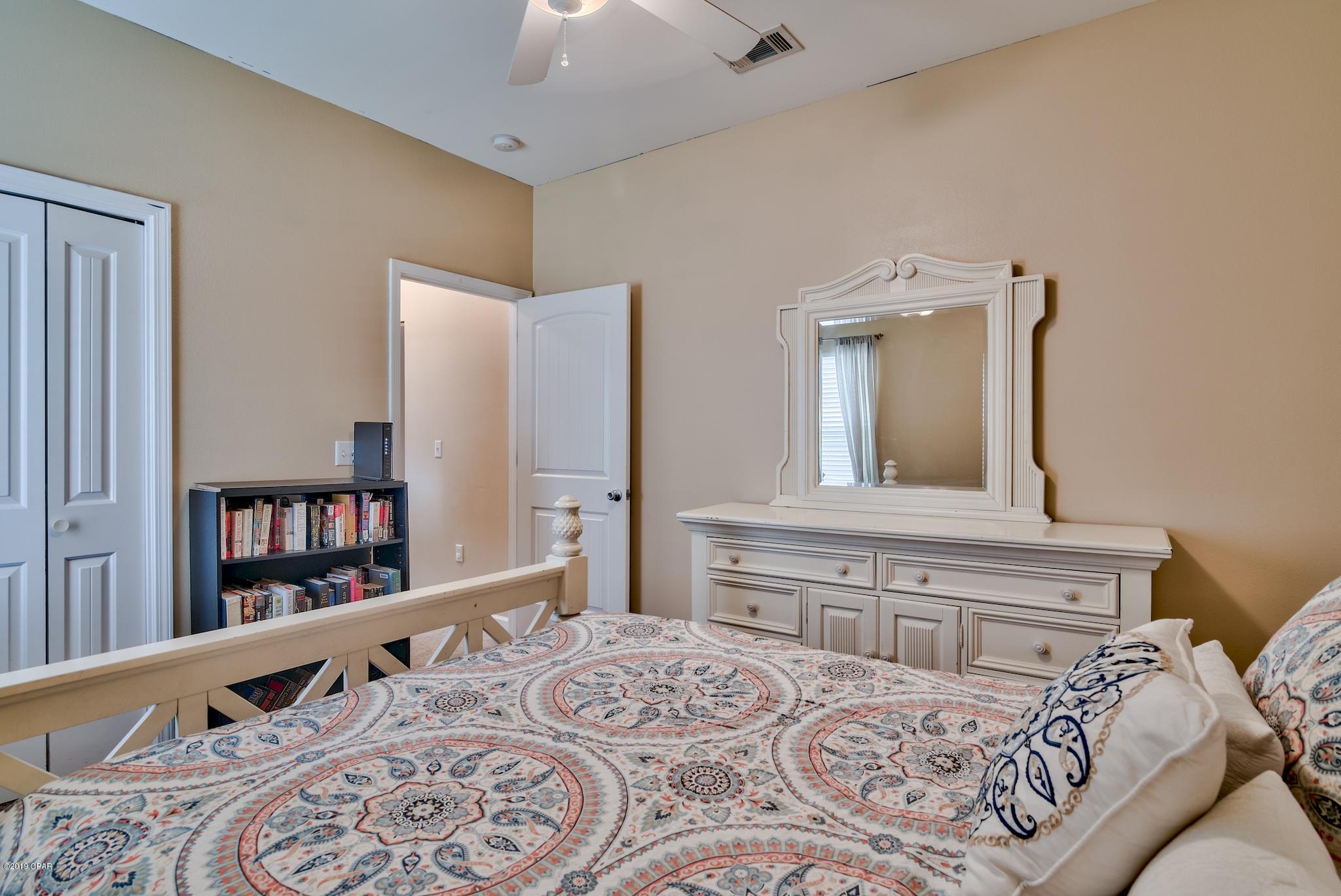 Valparaiso Pinecrest 6 - Residential