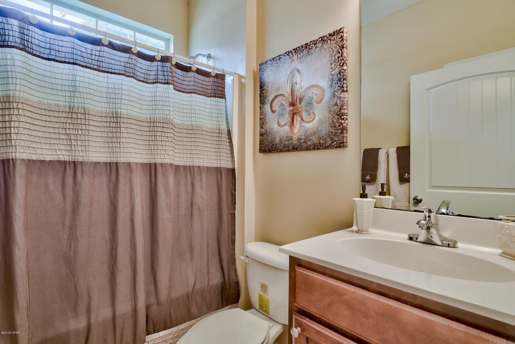 Valparaiso Pinecrest 6 - Residential