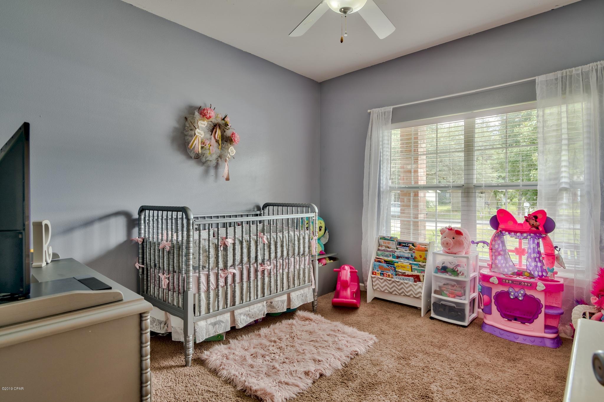 Valparaiso Pinecrest 6 - Residential