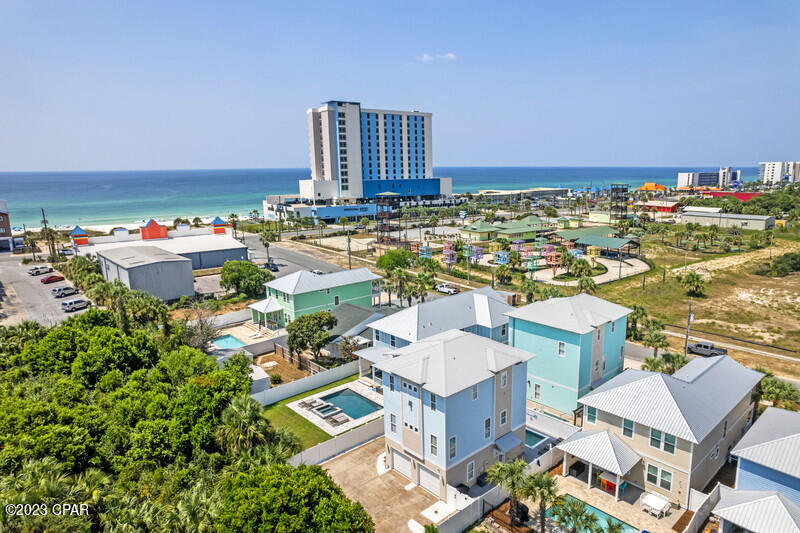 Panama City Beach, Florida 32407, United States, 3 Bedrooms Bedrooms, ,4 BathroomsBathrooms,Residential,Pending,35792