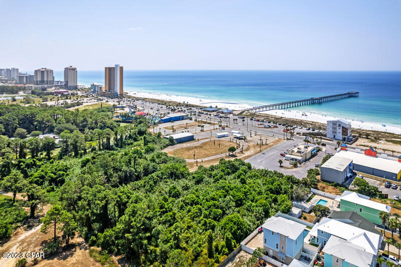 Panama City Beach, Florida 32407, United States, 3 Bedrooms Bedrooms, ,4 BathroomsBathrooms,Residential,Pending,35792