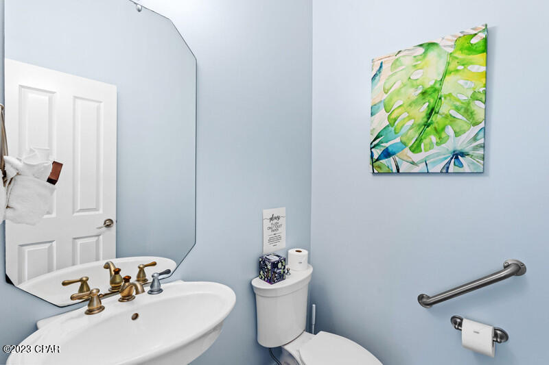 Panama City Beach, Florida 32407, United States, 3 Bedrooms Bedrooms, ,4 BathroomsBathrooms,Residential,Pending,35792