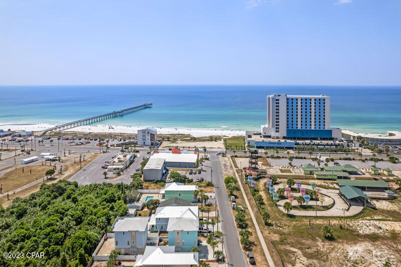 Panama City Beach, Florida 32407, United States, 3 Bedrooms Bedrooms, ,4 BathroomsBathrooms,Residential,Pending,35792