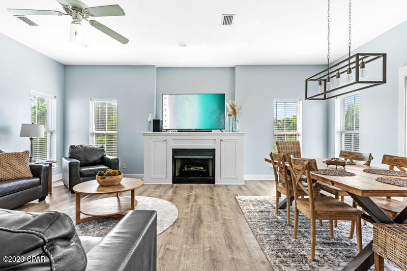 Panama City Beach, Florida 32407, United States, 3 Bedrooms Bedrooms, ,4 BathroomsBathrooms,Residential,Pending,35792