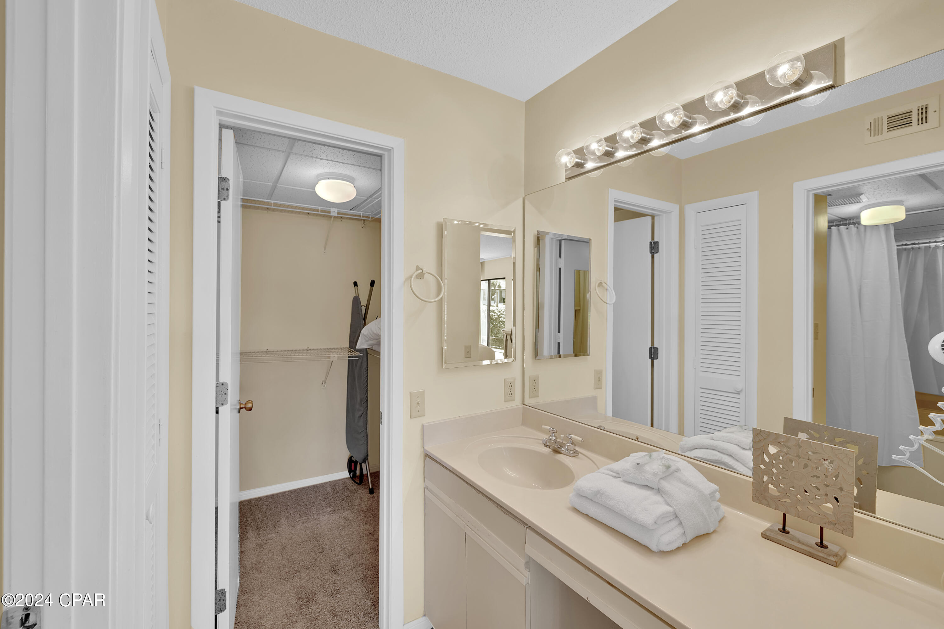 Edgewater Beach - Residential