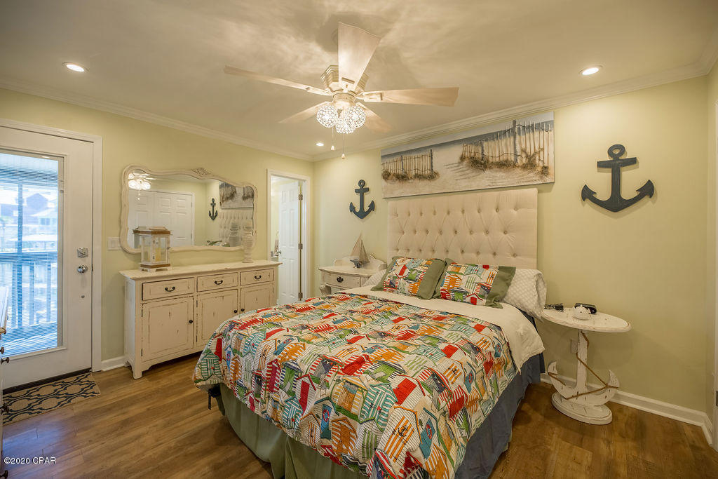 Harbour Towne - Residential