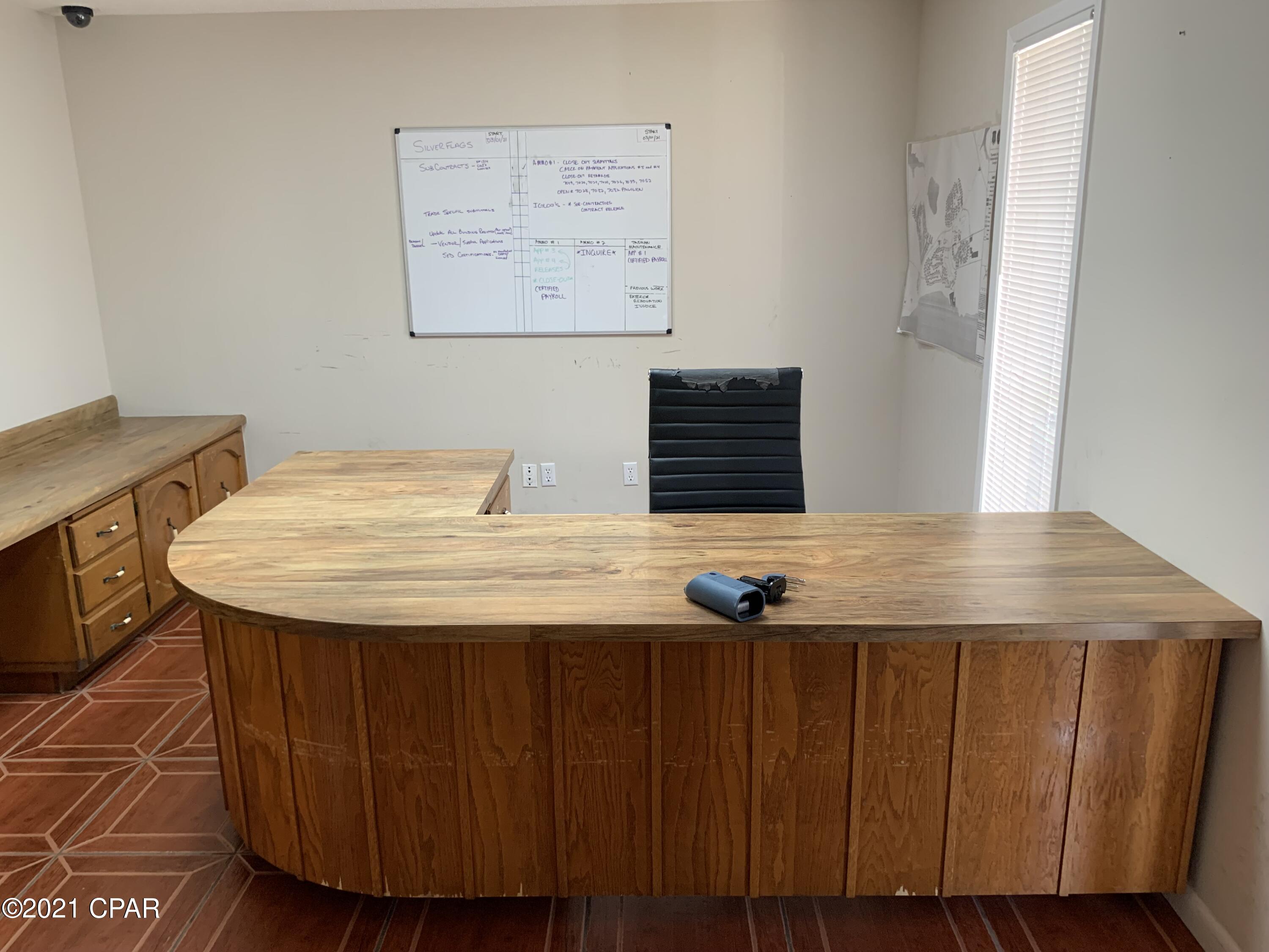 Bel Air - Commercial Sale