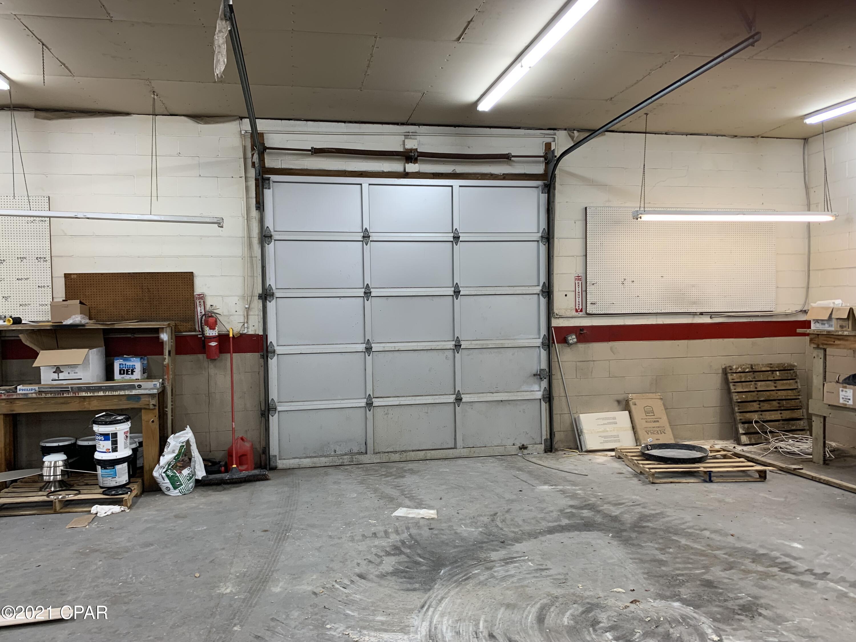 Bel Air - Commercial Sale