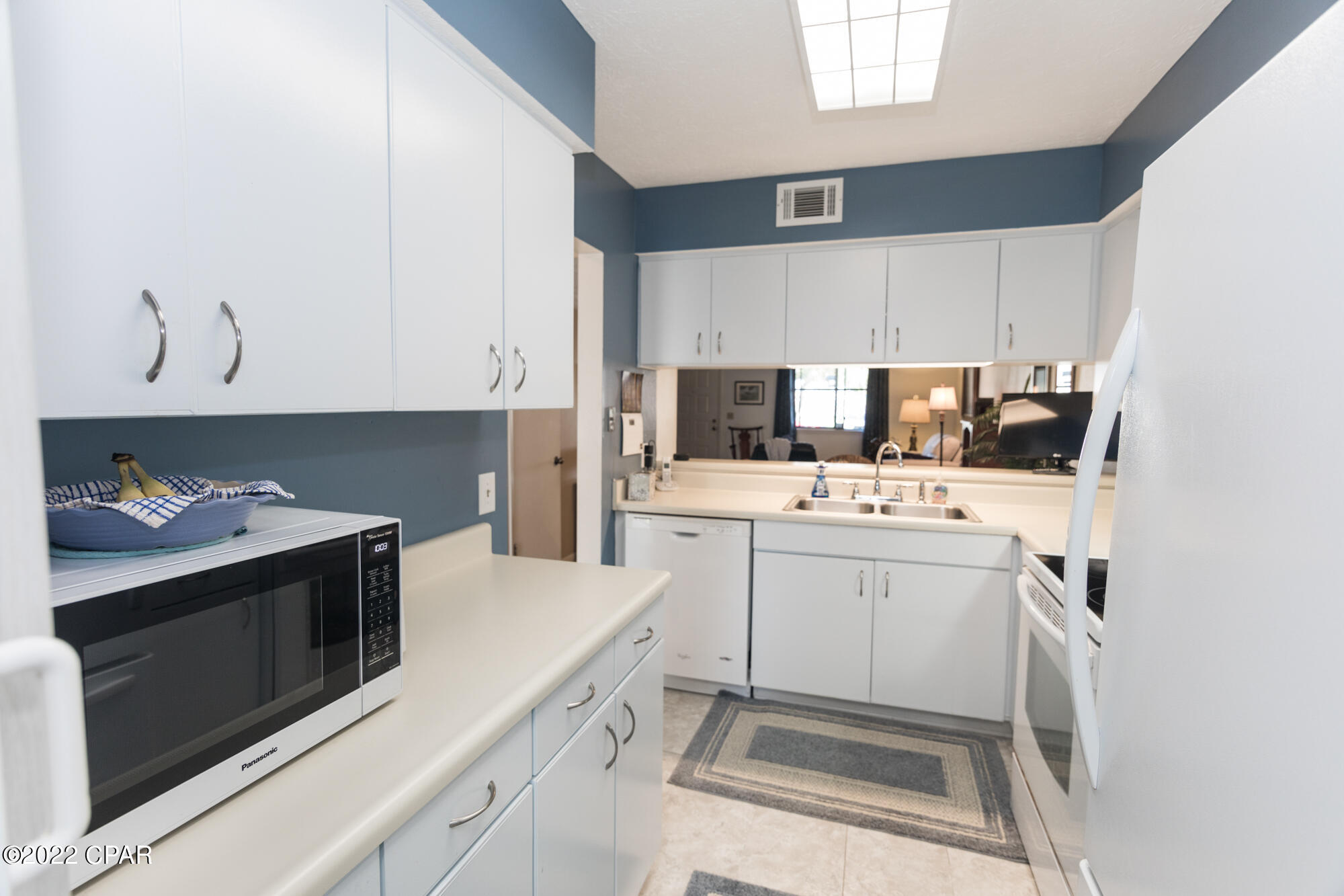 Bay Park Manor - Residential