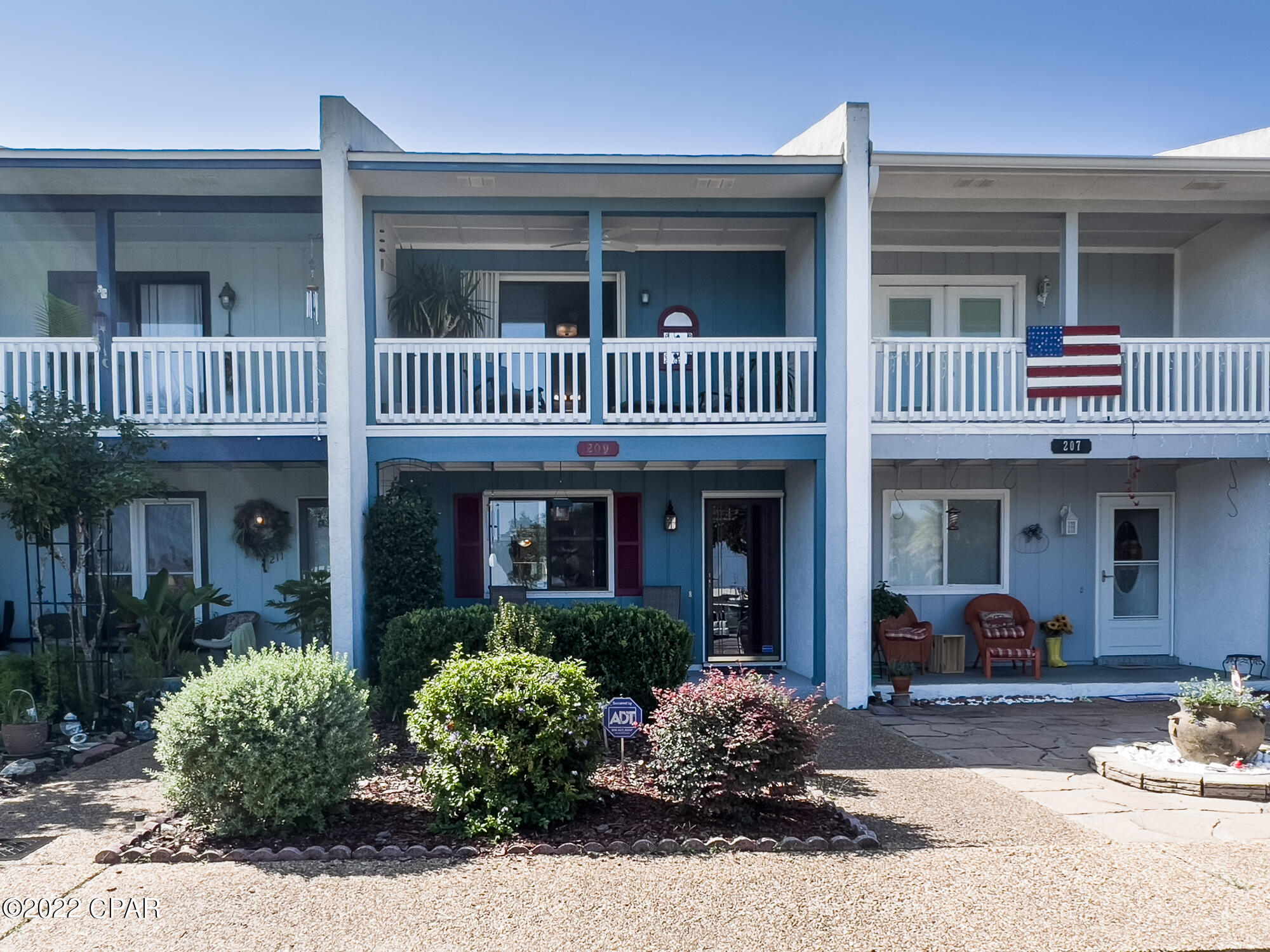 Bay Park Manor - Residential