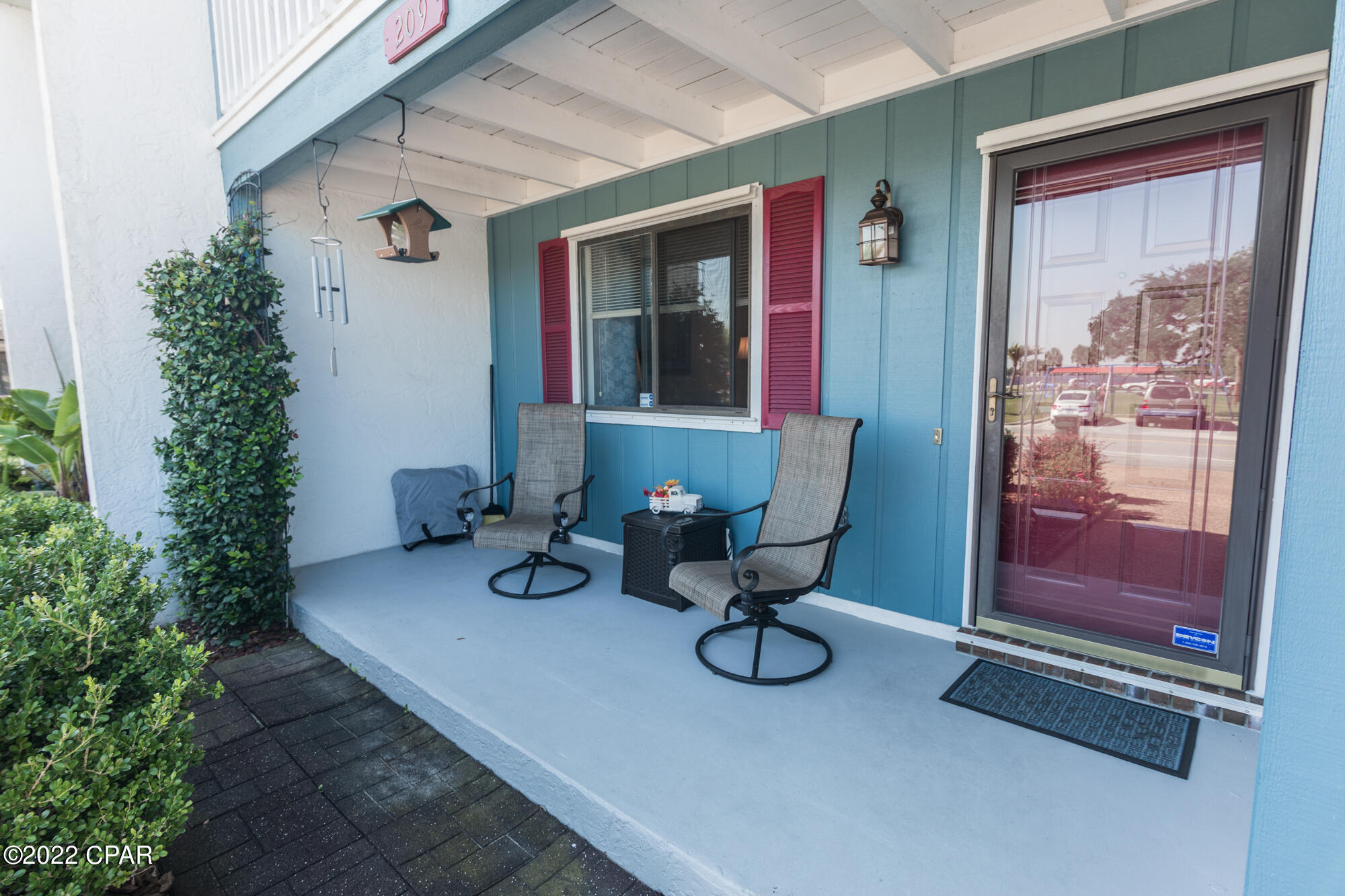 Bay Park Manor - Residential