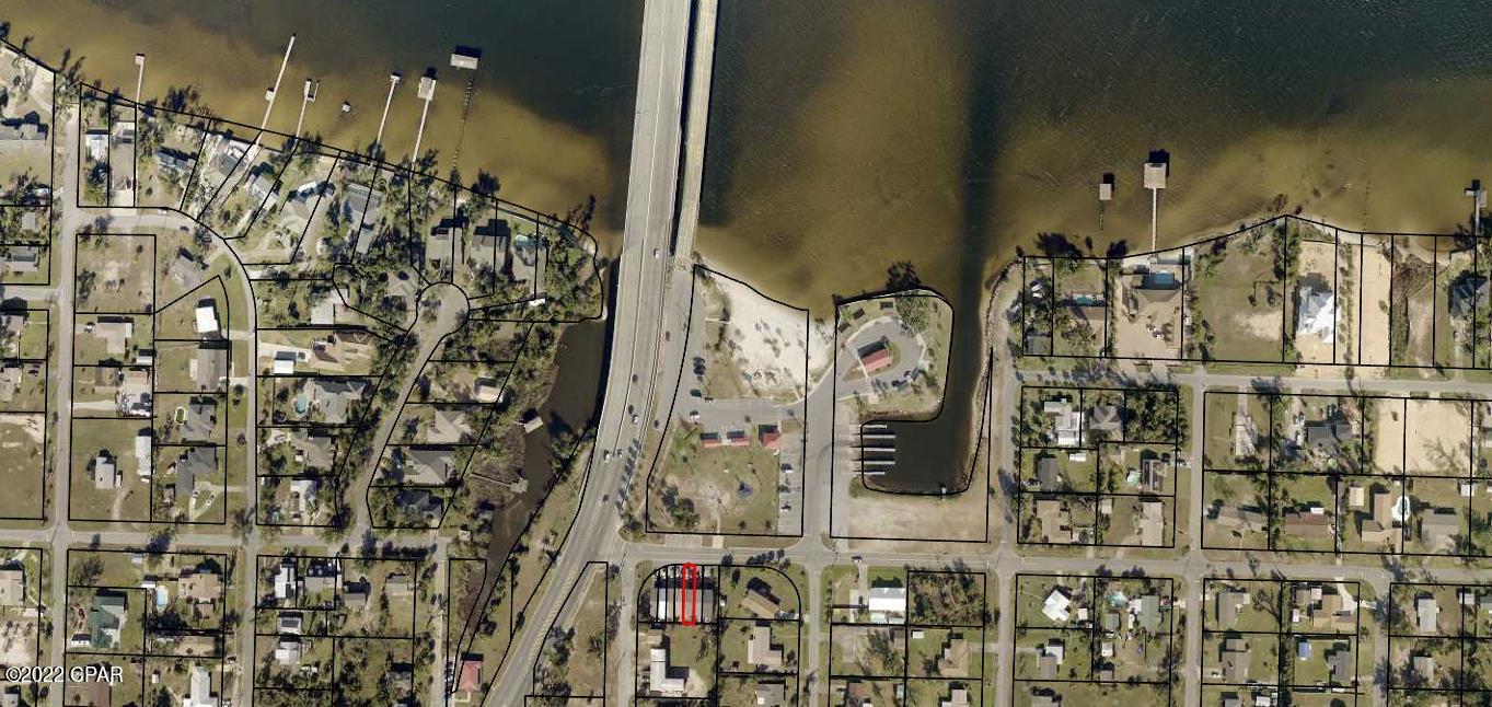 Bay Park Manor - Residential