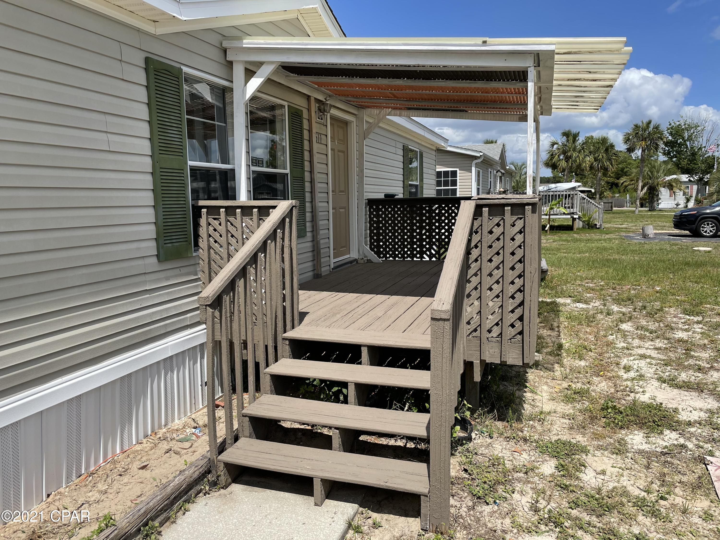 North Lagoon Oaks - Residential
