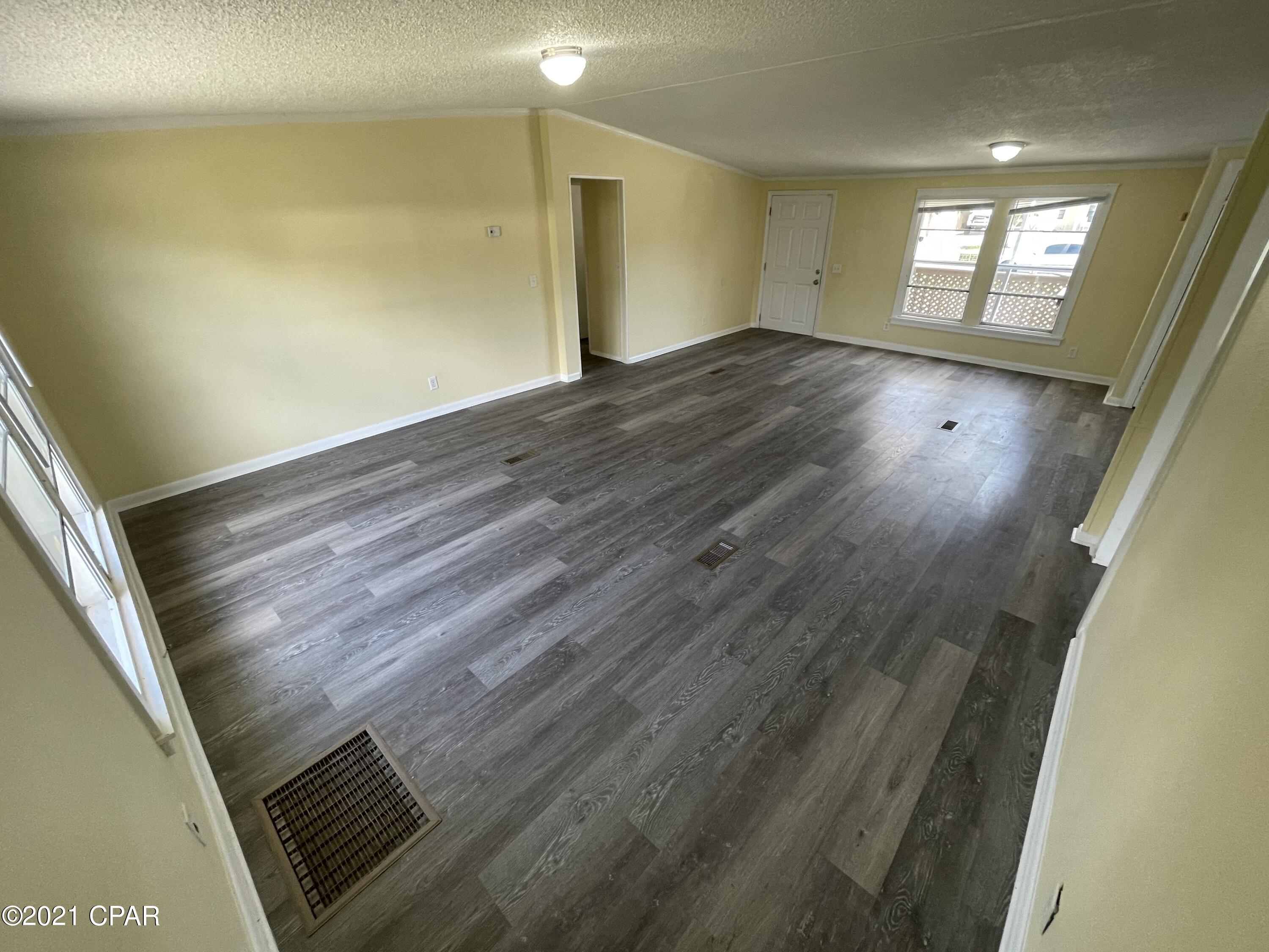 North Lagoon Oaks - Residential