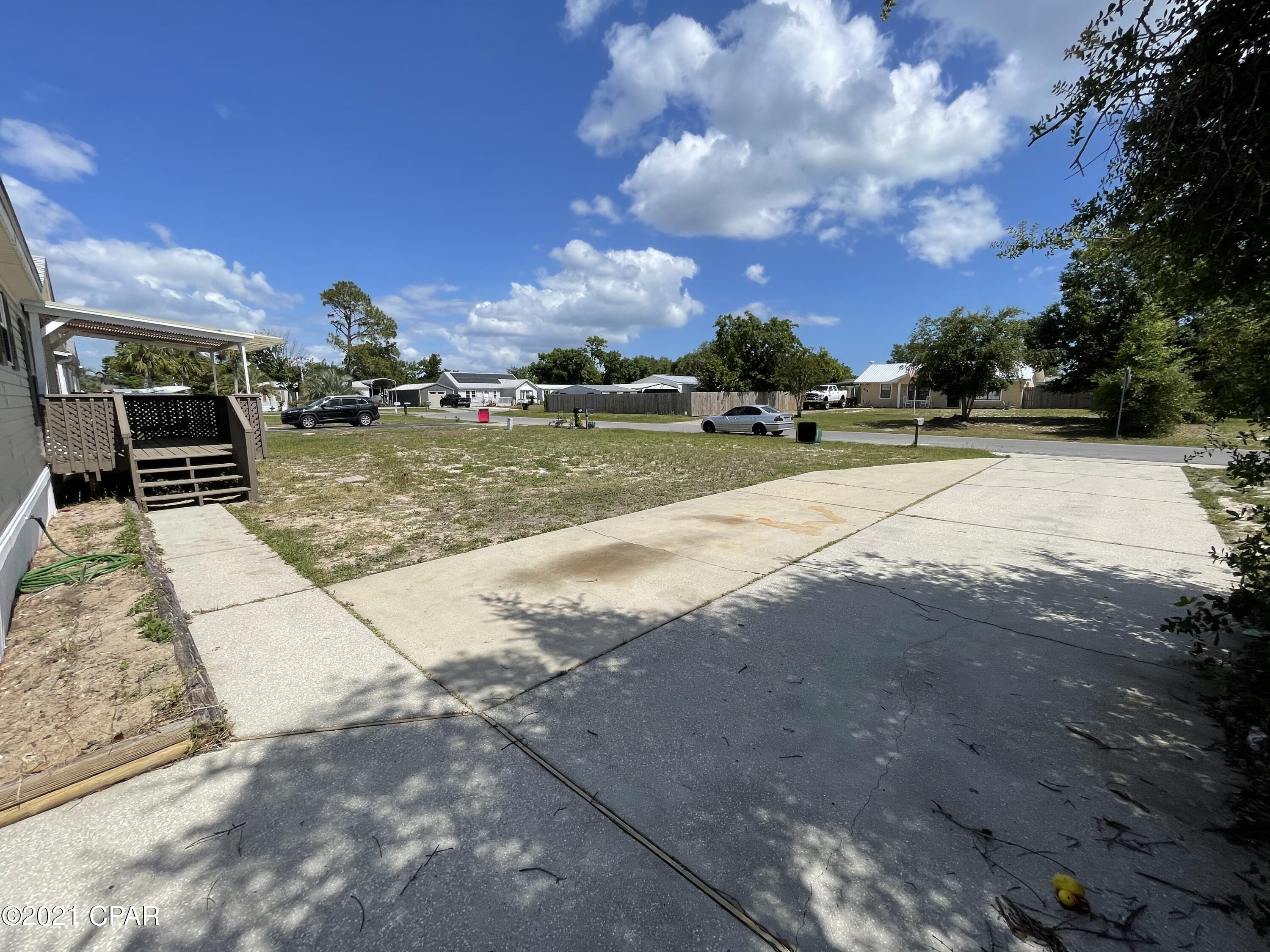 North Lagoon Oaks - Residential
