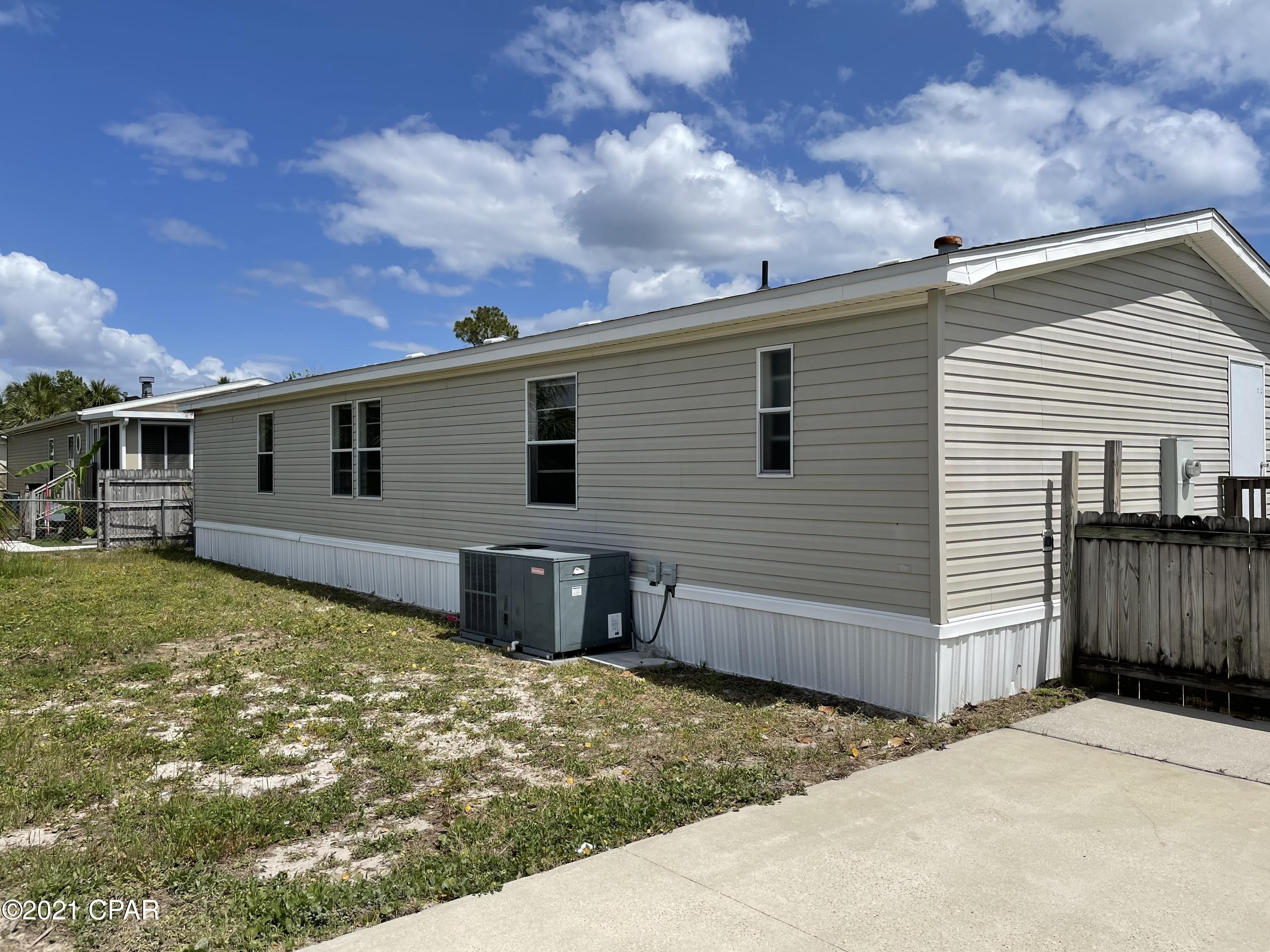 North Lagoon Oaks - Residential
