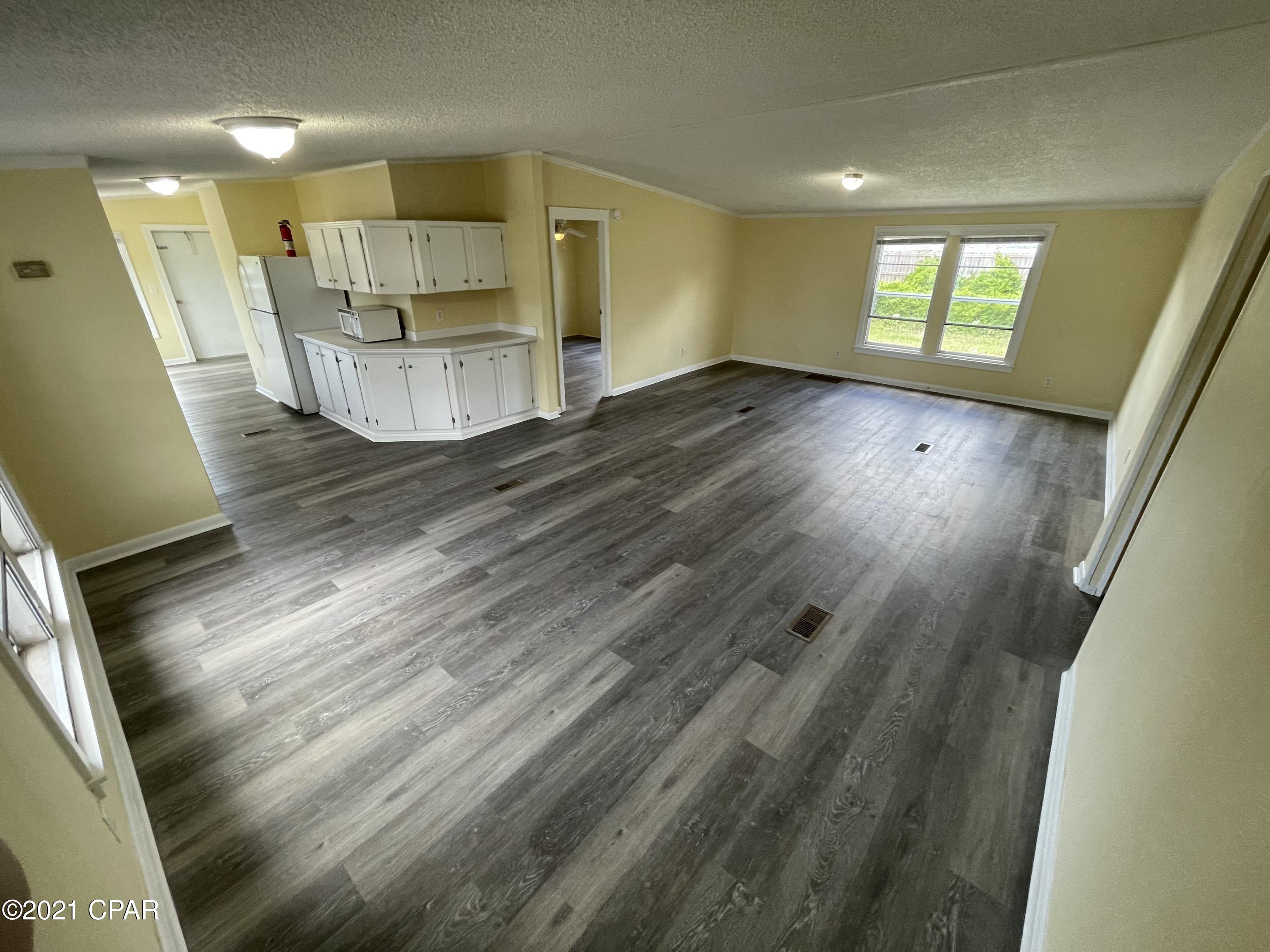 North Lagoon Oaks - Residential