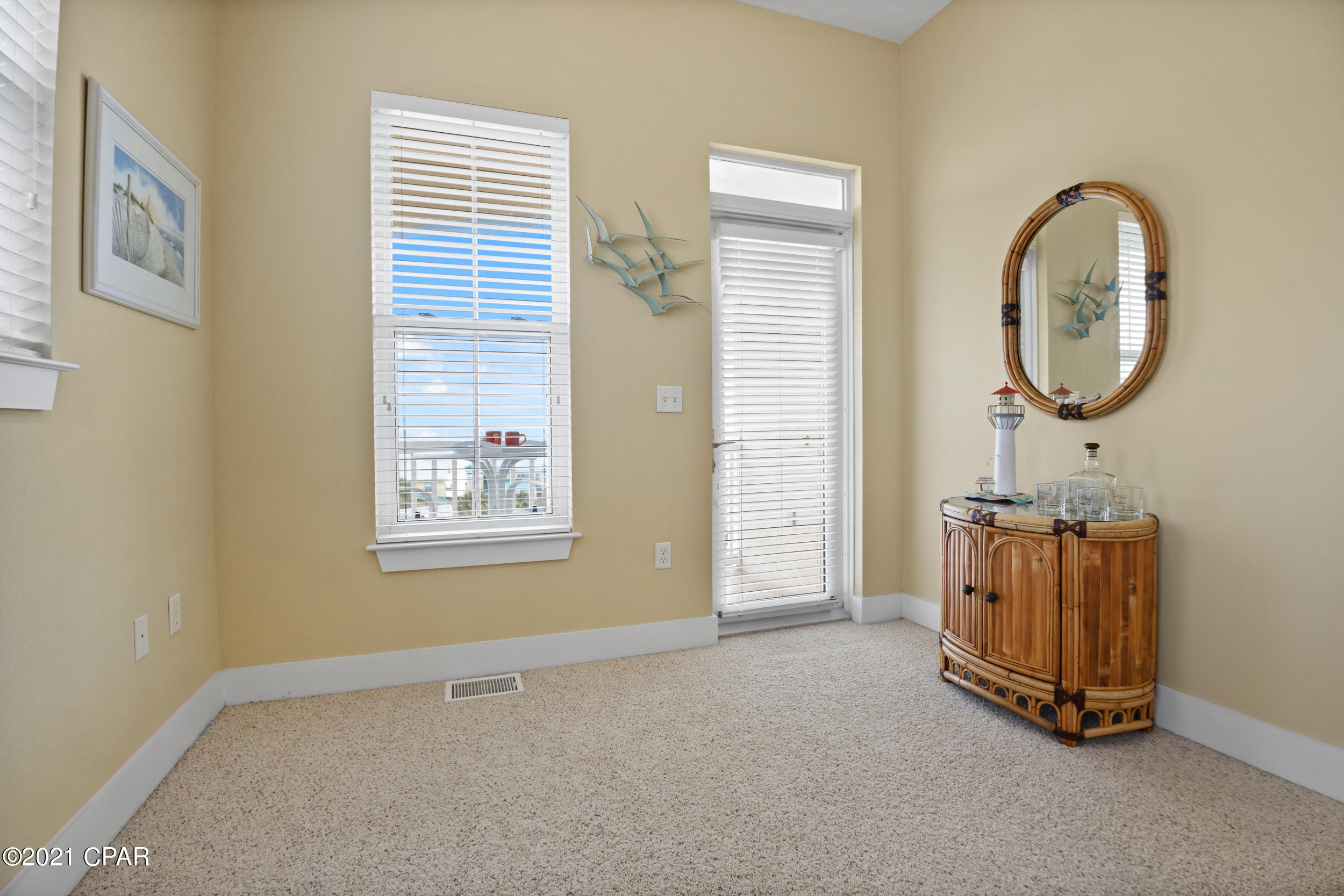 Casa Del Mar - Residential